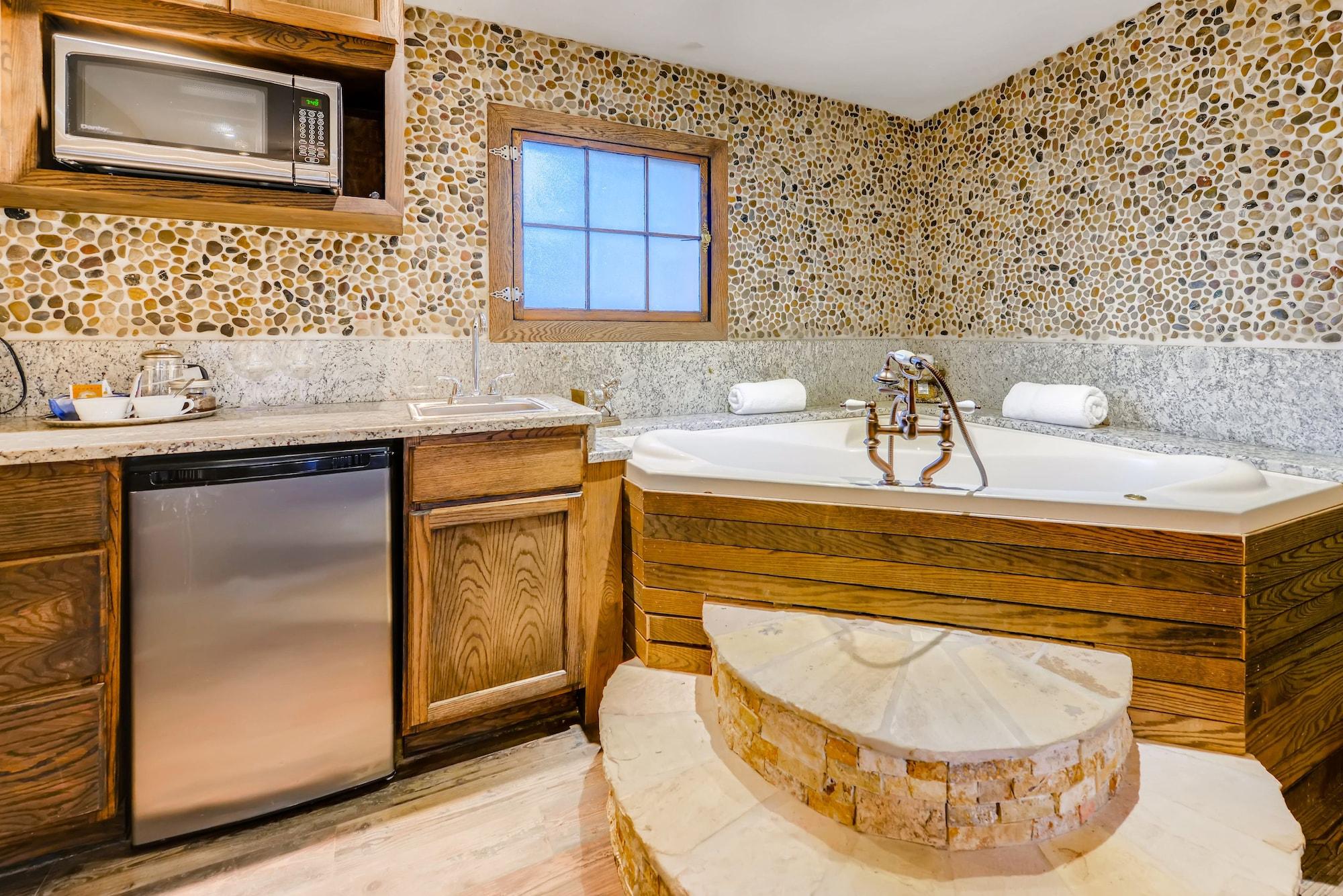 Cliff House Lodge and Hot Tub Cottages by null