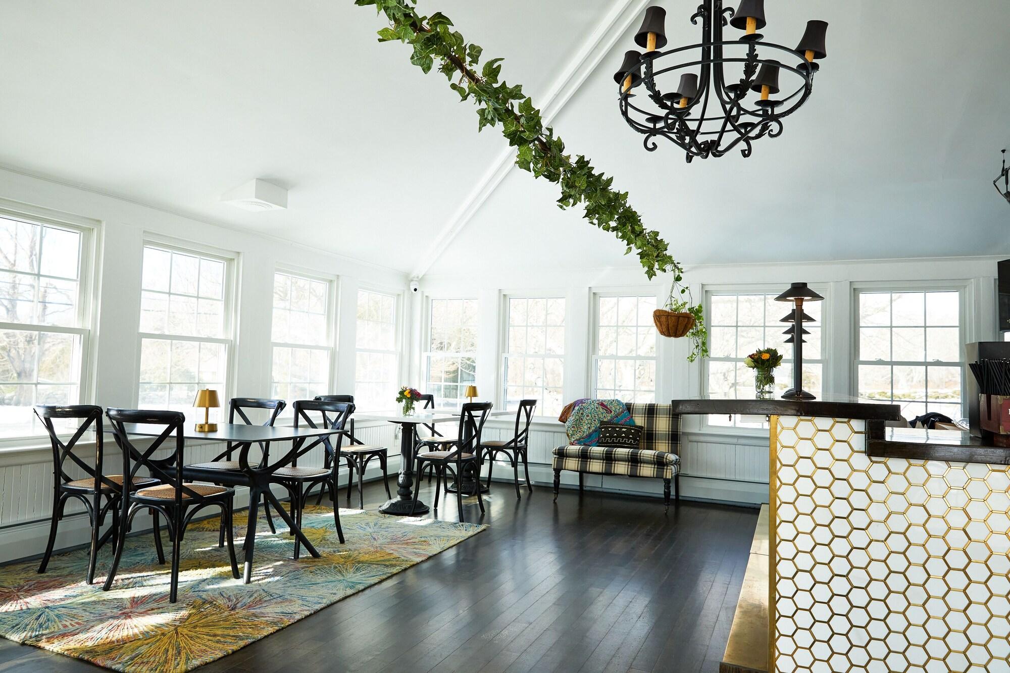 Shelter Harbor Inn by null