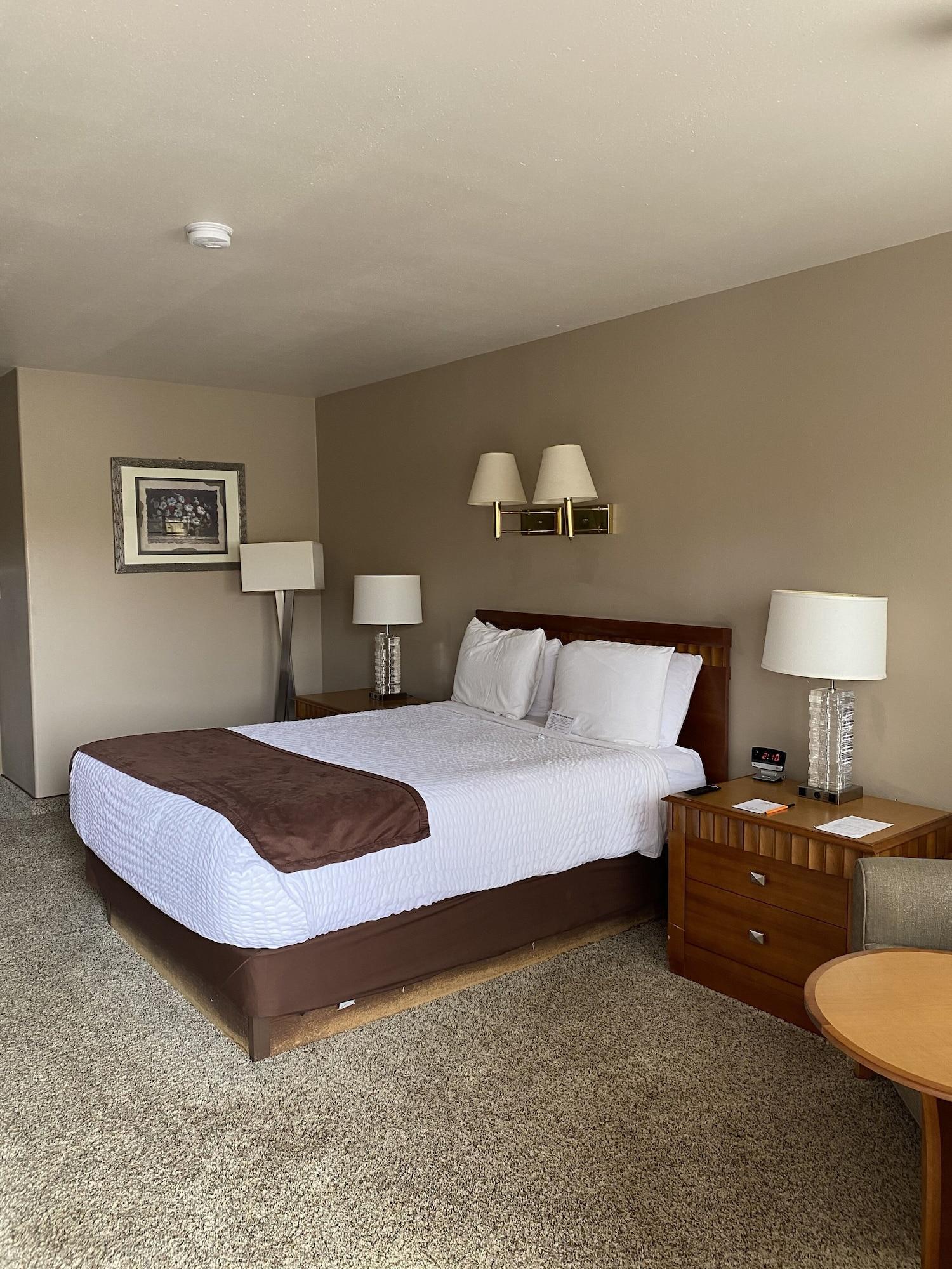 Whispering Sands Motel by null