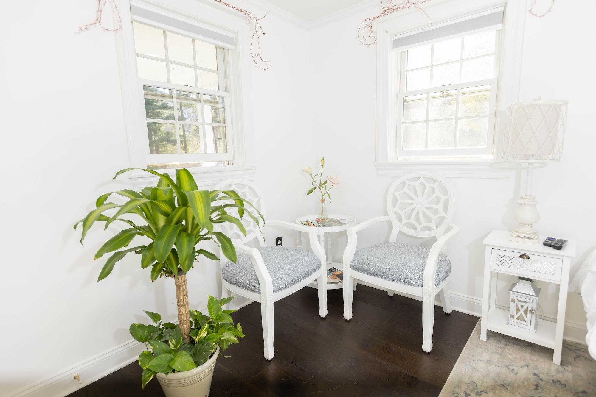 Inn at Whitewing Farm by null