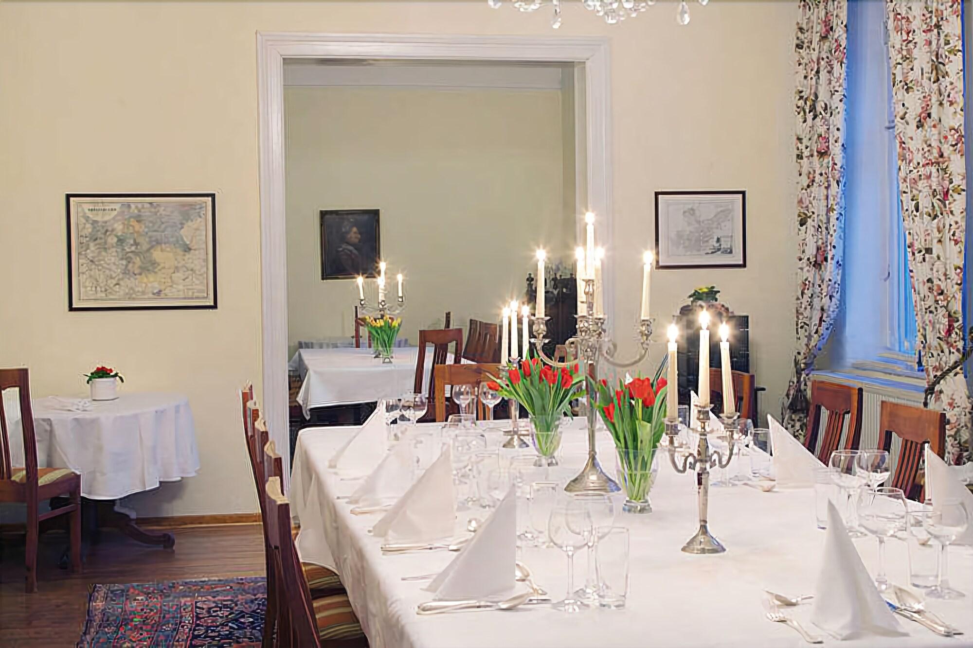 Hotel Pension Gutshaus Neu Wendorf