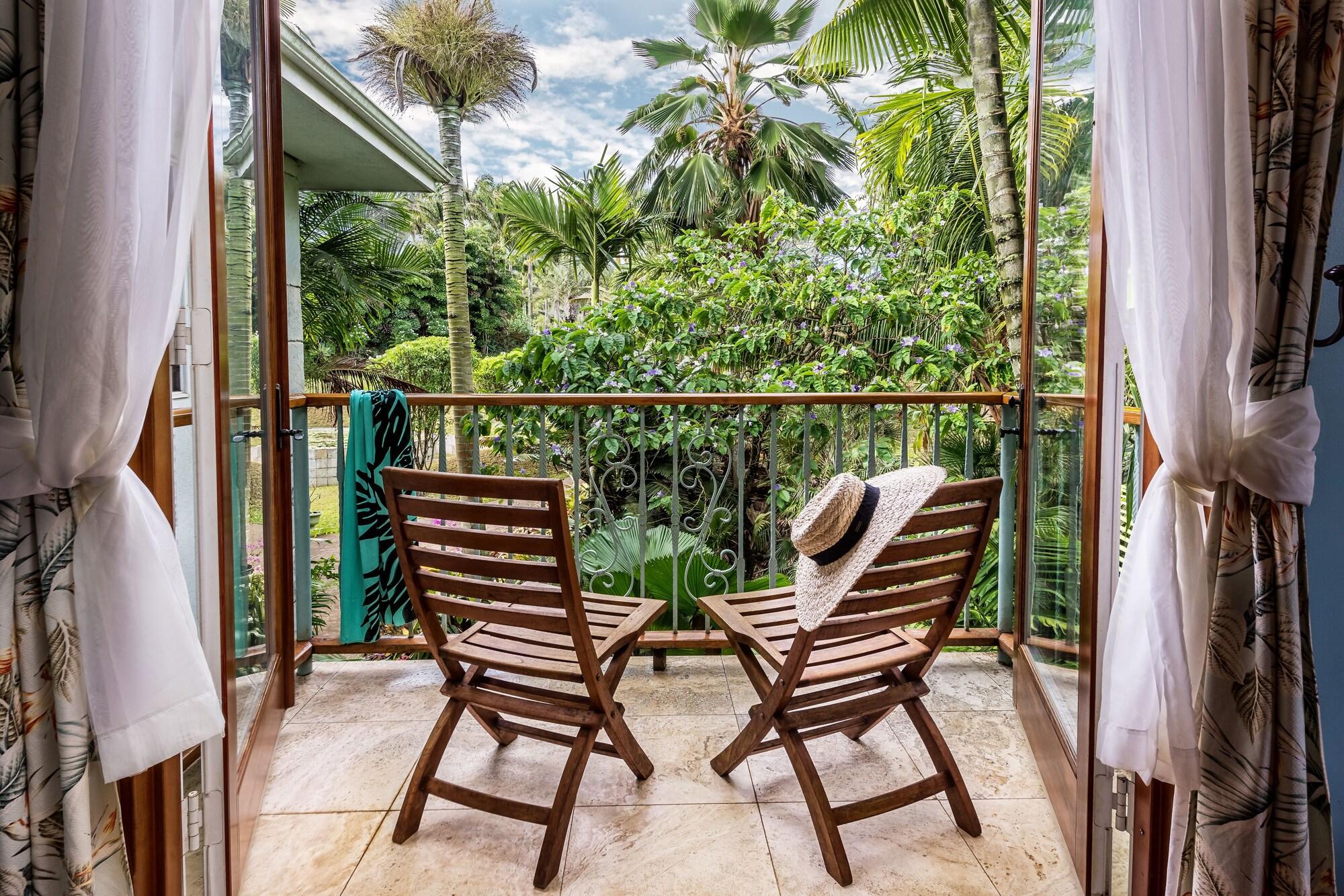 Hawaii Island Retreat by null