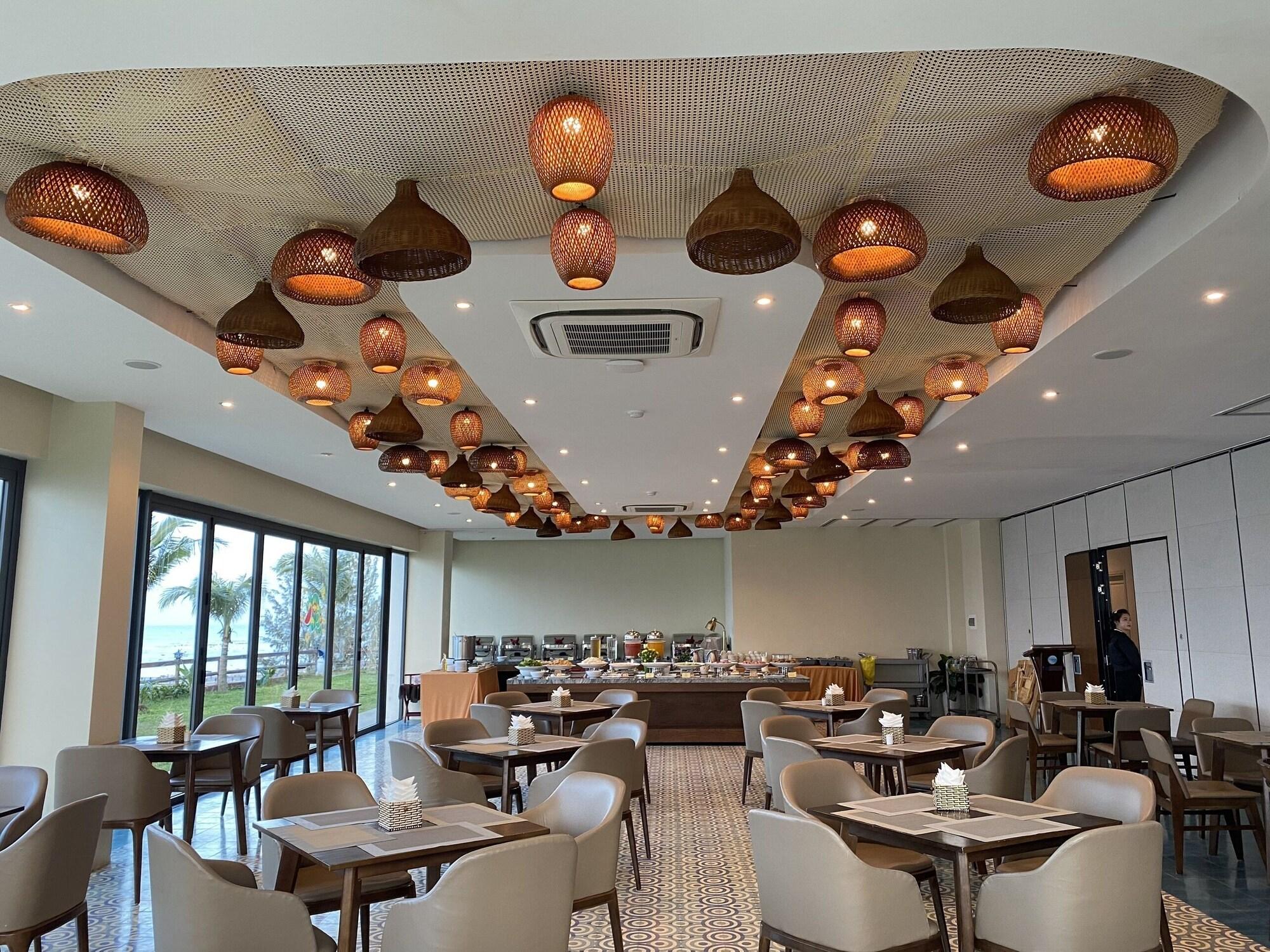 Ly Son Pearl Island Hotel & Resort