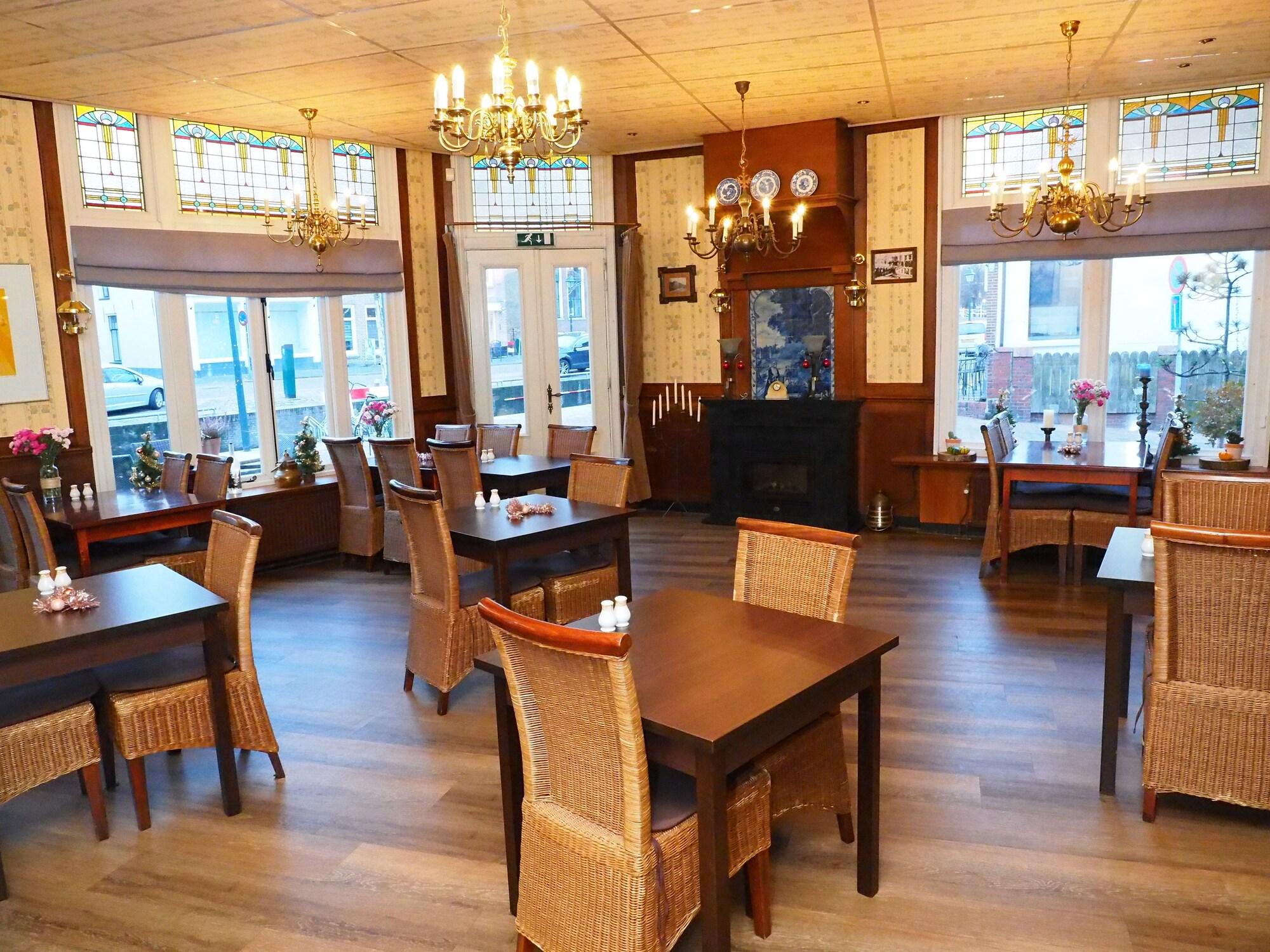 Hotel Restaurant 't Heerenlogement in Harlingen by null