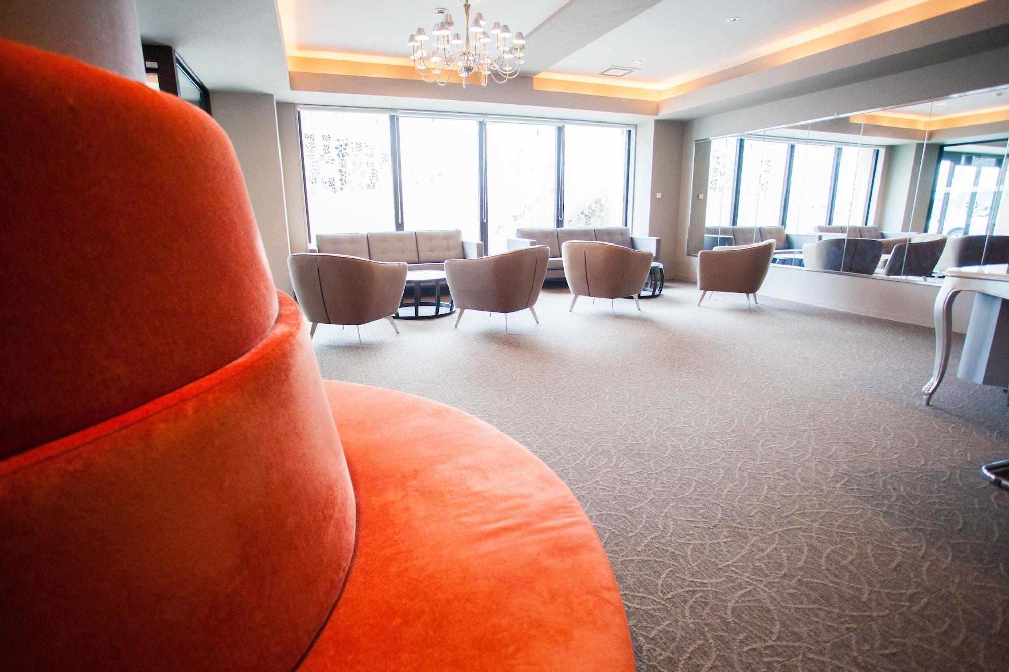 M Hotel