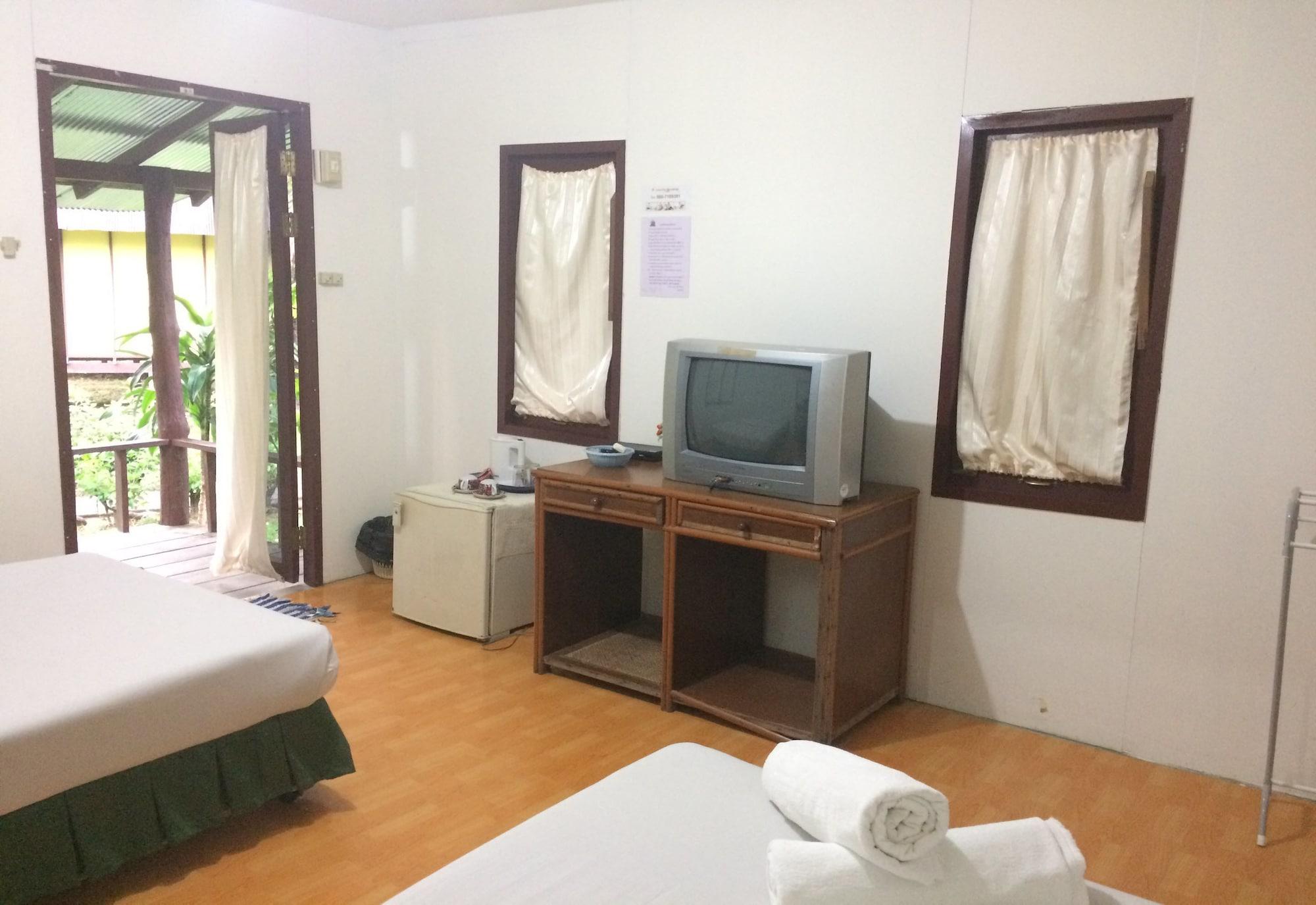 Kuraburi Resort
