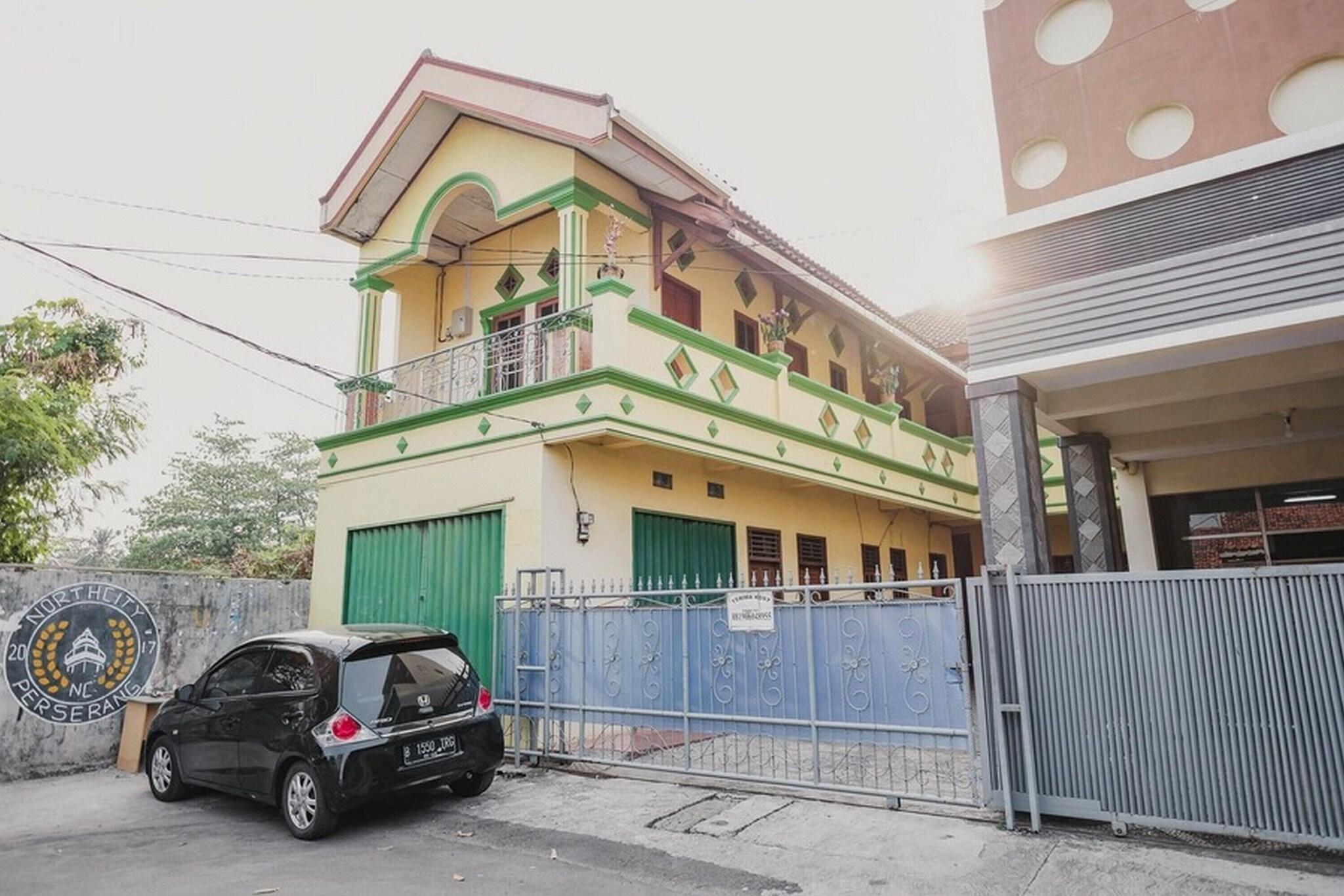 Formerly RedDoorz Syariah Stadion Maulana Yusuf