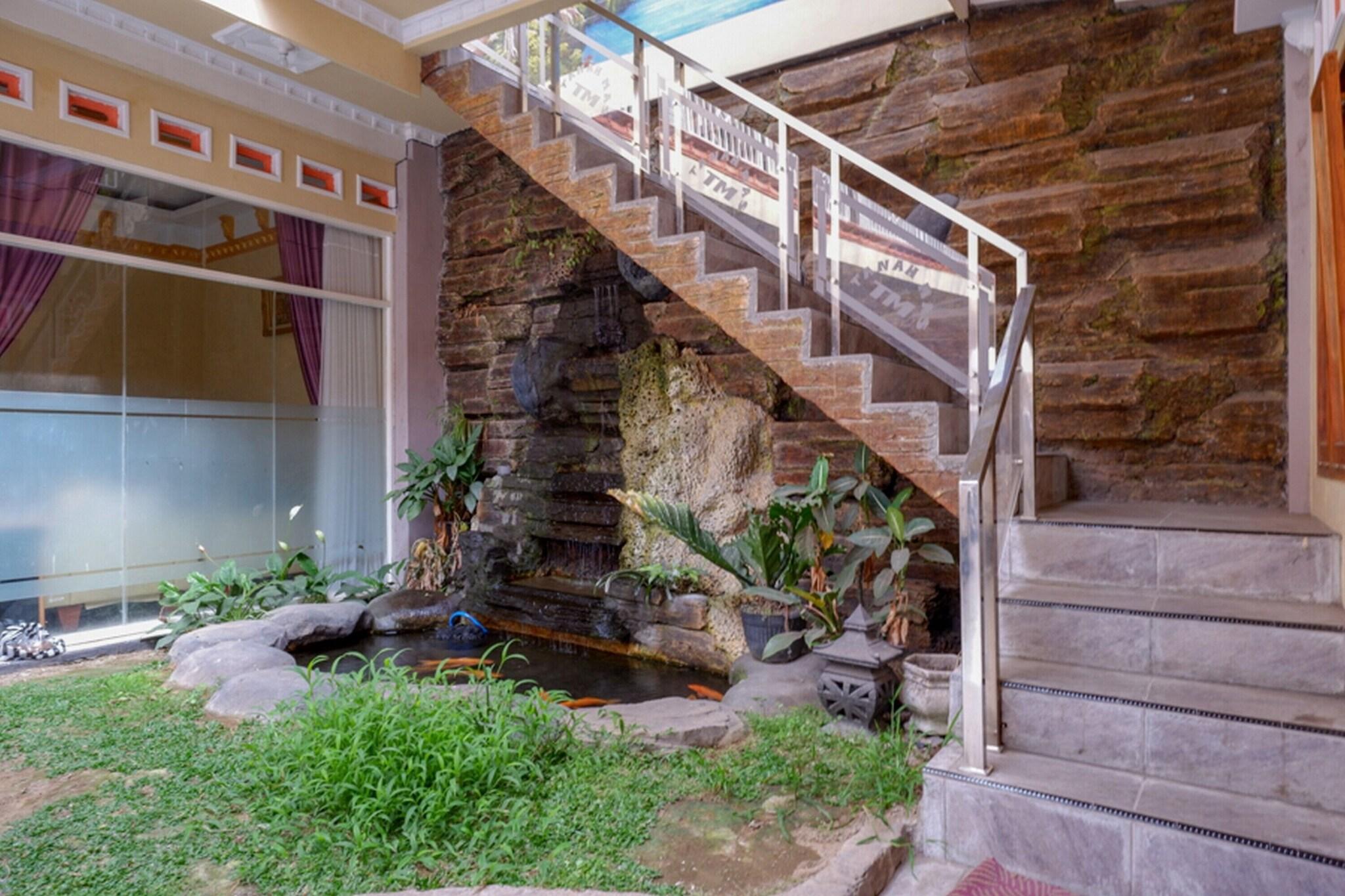 Formerly Reddoorz Near Desa Wisata Tambi Dieng