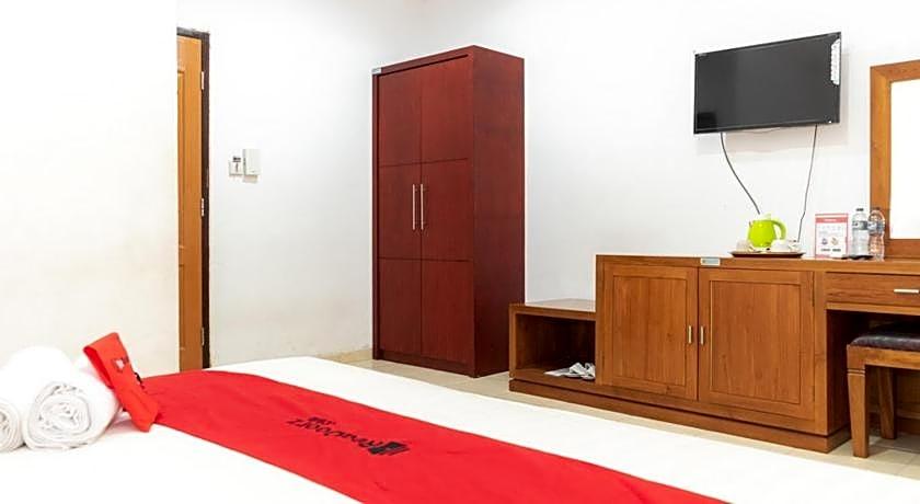 Formerly RedDoorz Syariah JavaSupermallSemarang 2