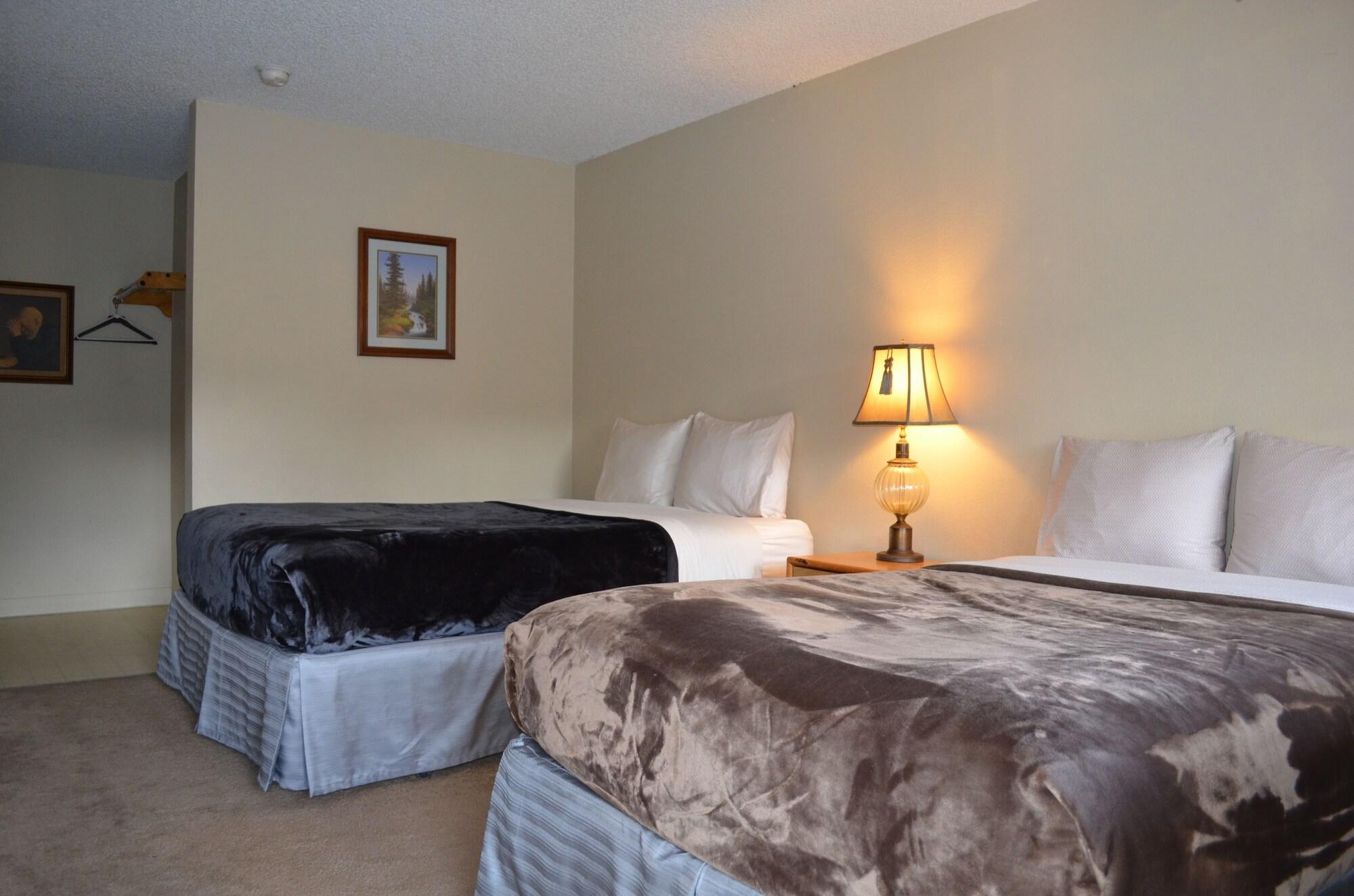 Deep Creek Motel