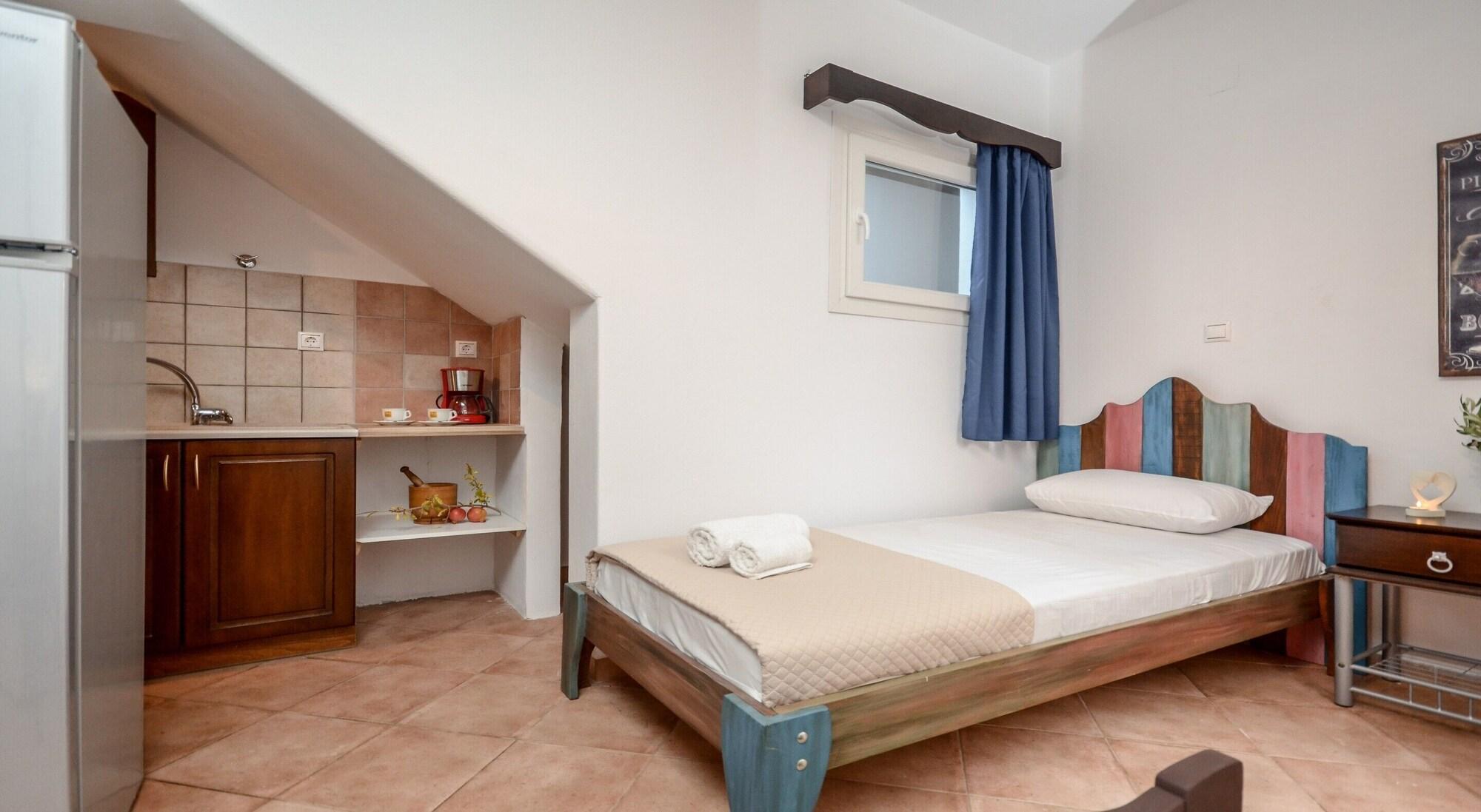 Theonis Villas