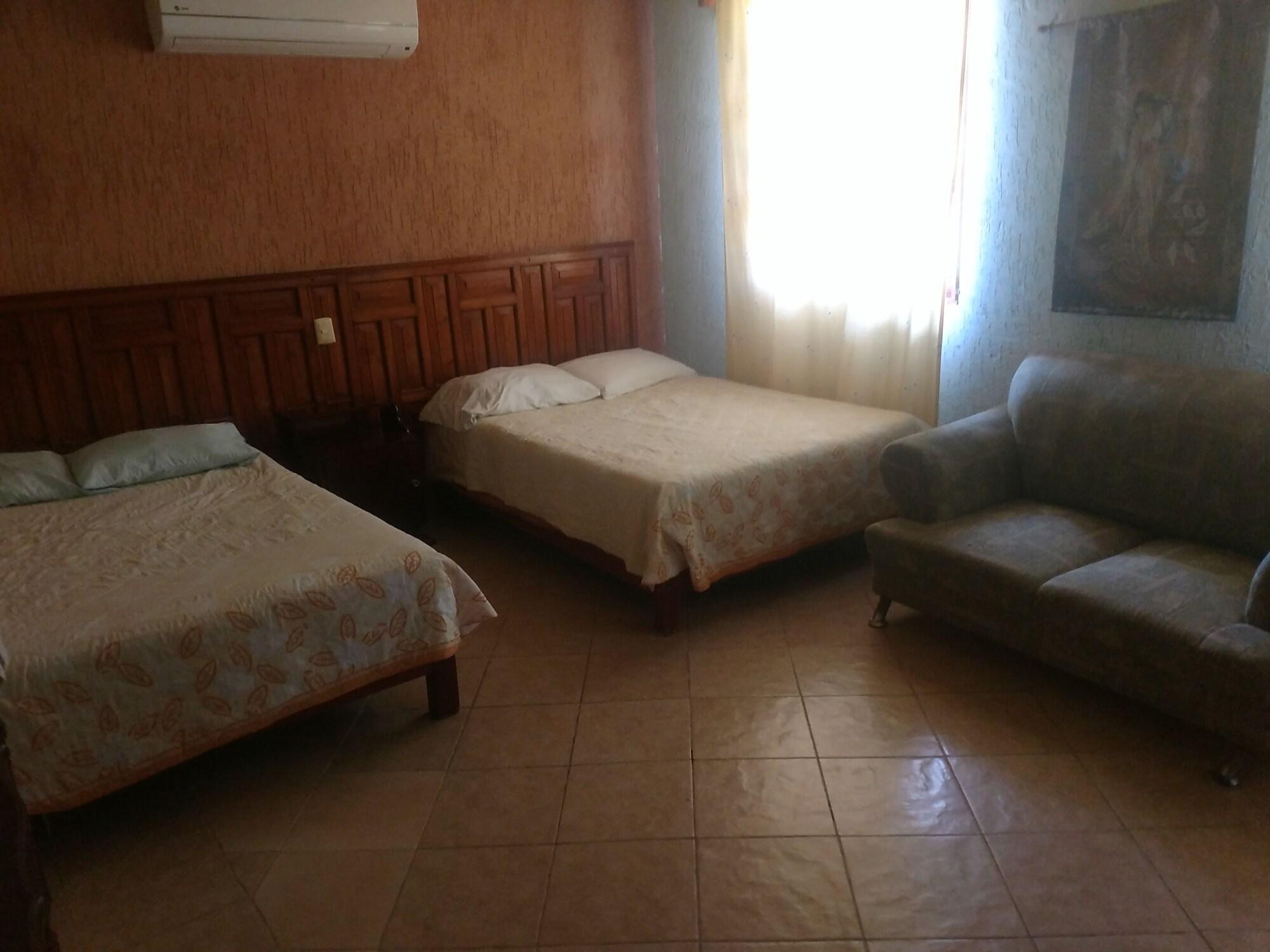 Hotel La Quinta De Los Leones