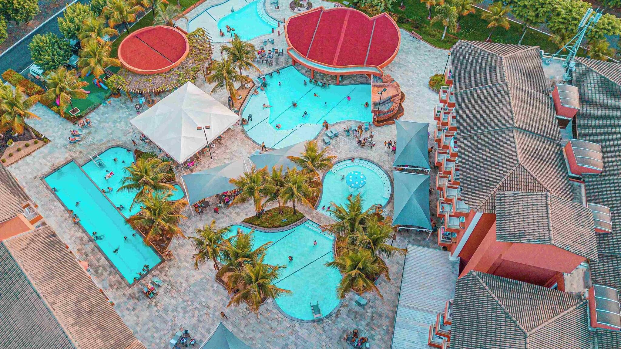 Lagoa Quente Hotel