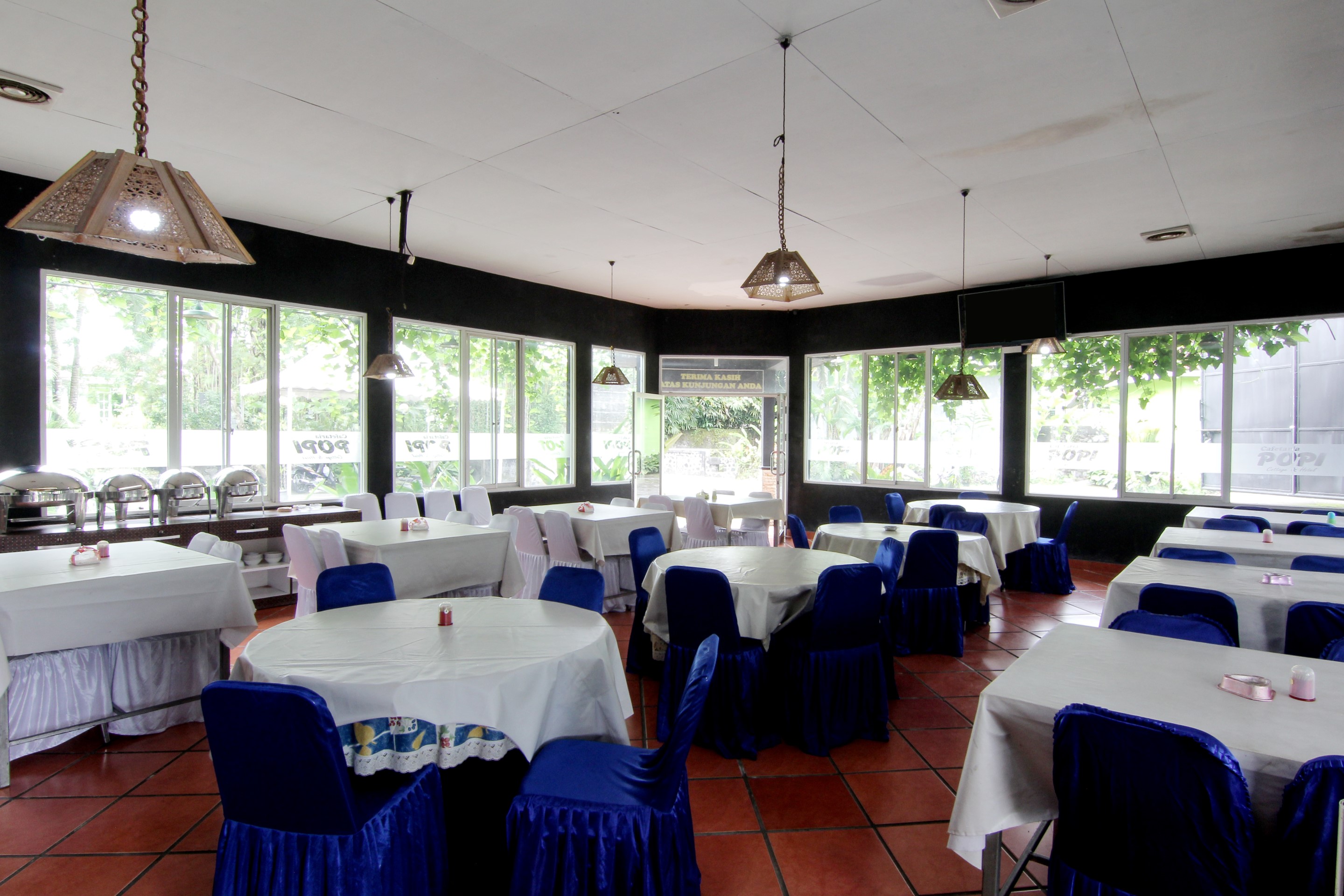Hotel Popi (Pondok Pisang) by ZUZU