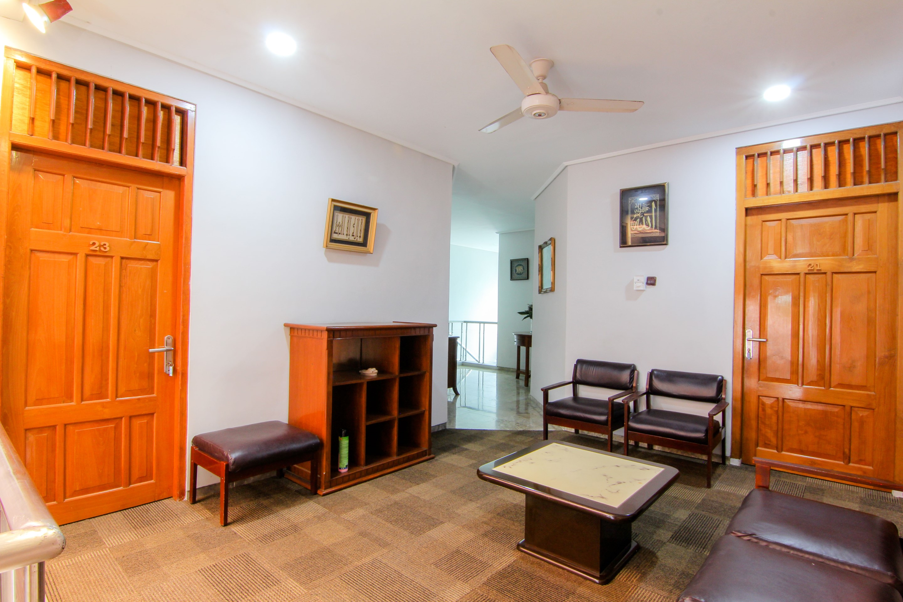 Embe Enem Homestay by ZUZU