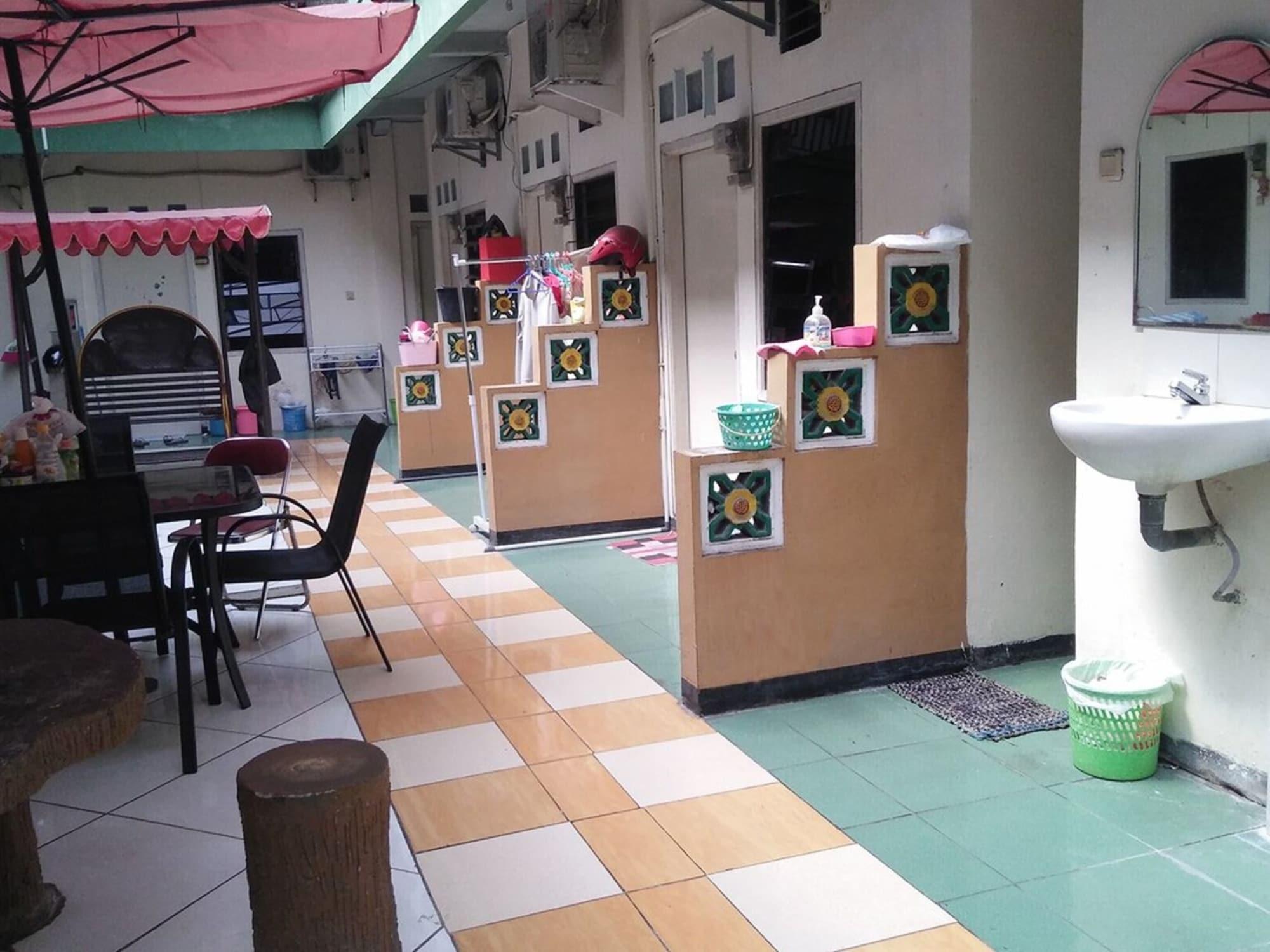 Homestay Excellent Doho Women Only by ZUZU