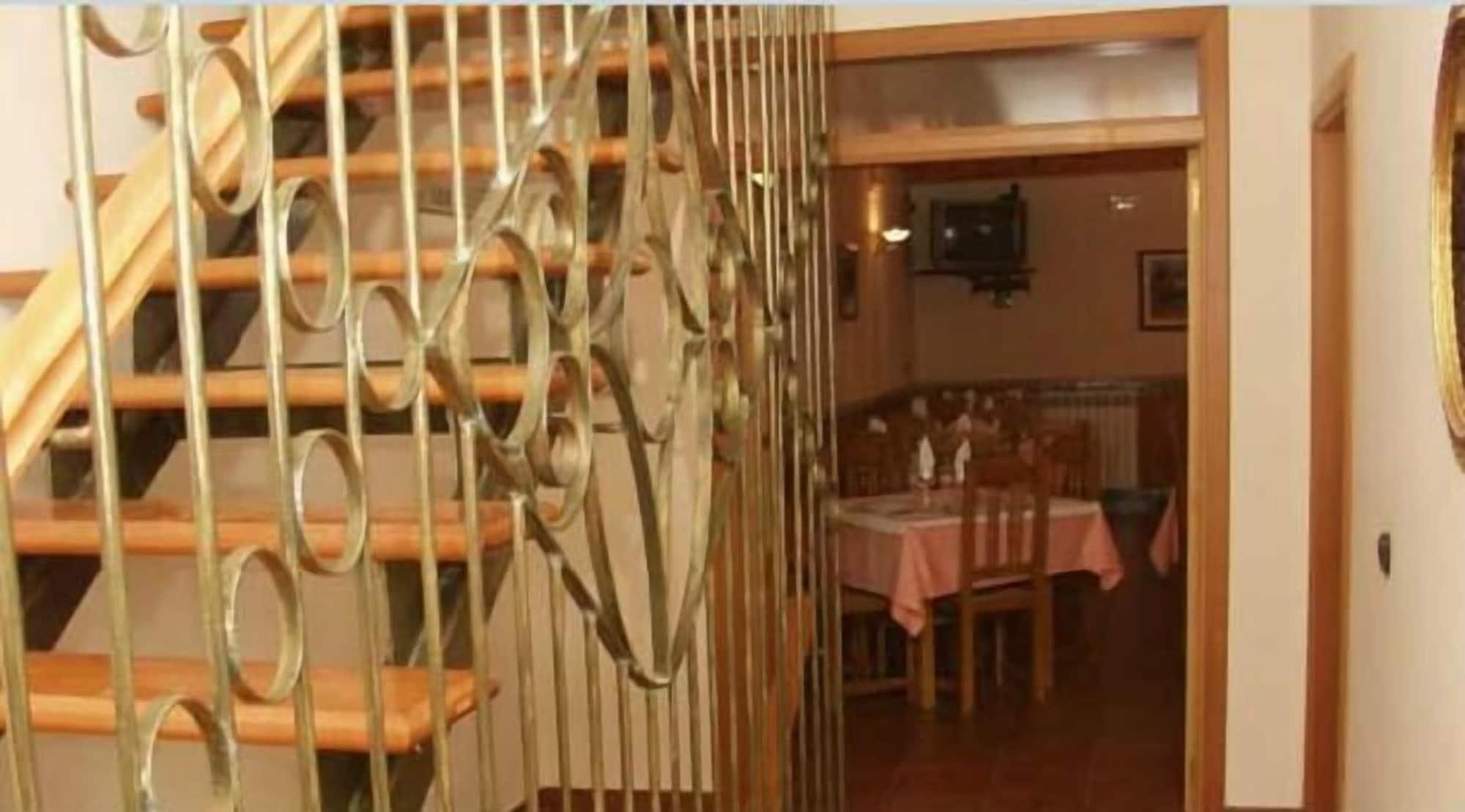 Hostal Las Grullas