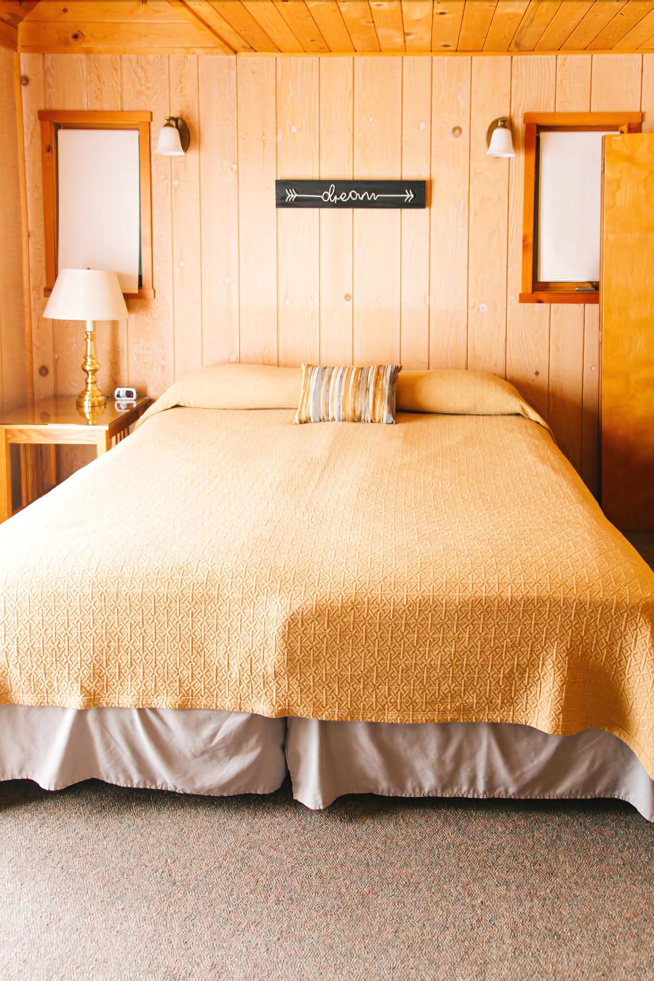 Steamboat Inn by null