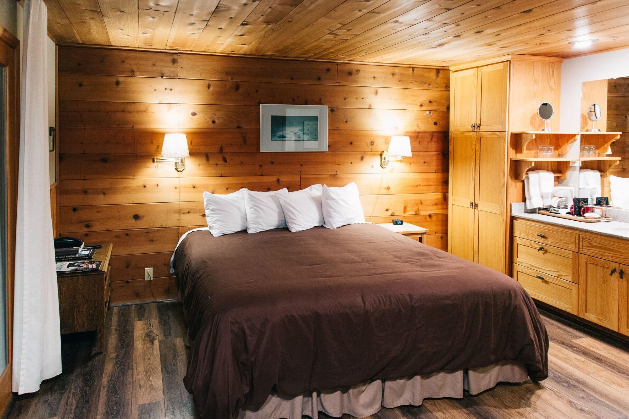 Steamboat Inn by null