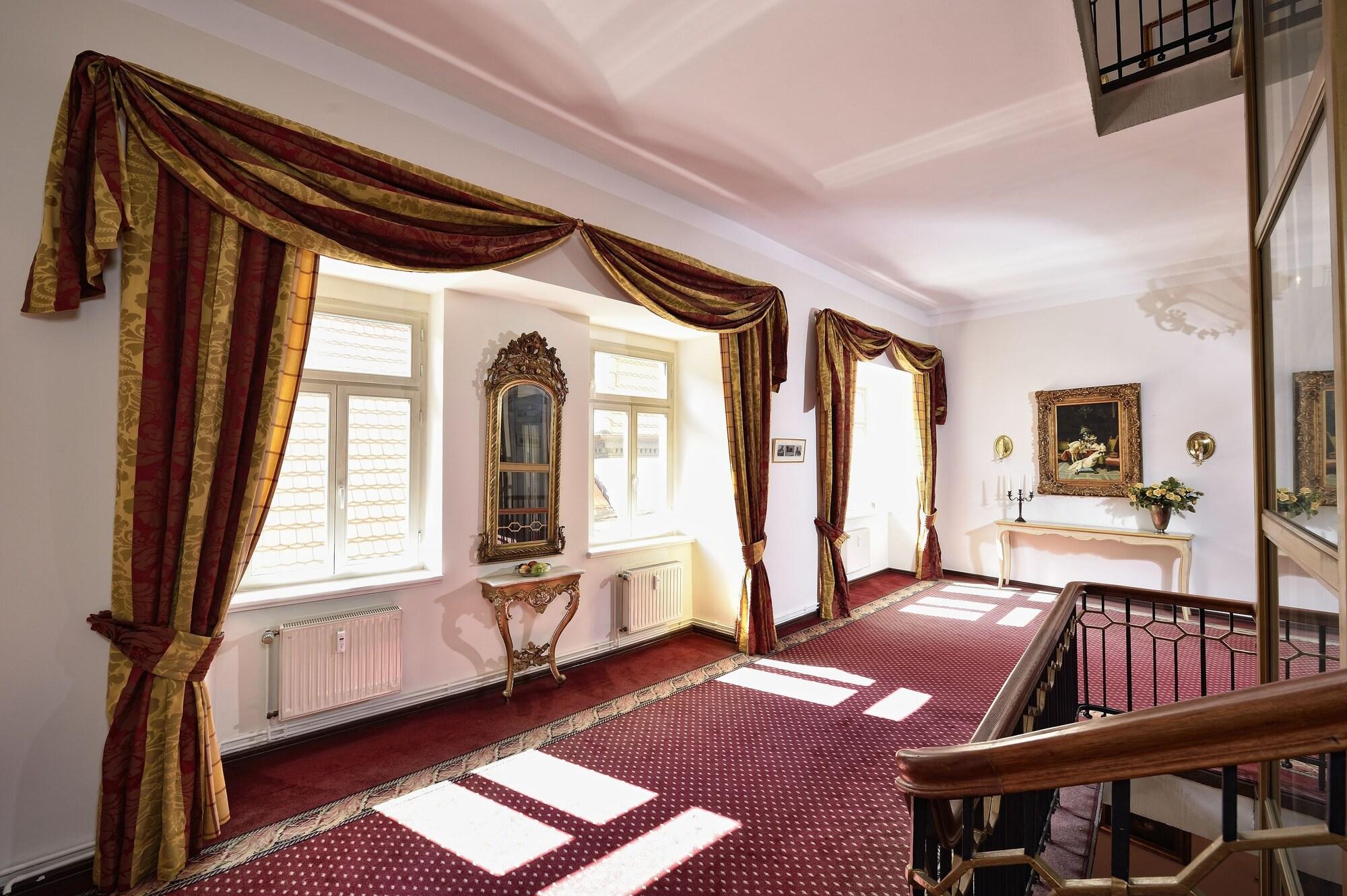 Graf Von Mansfeld by null