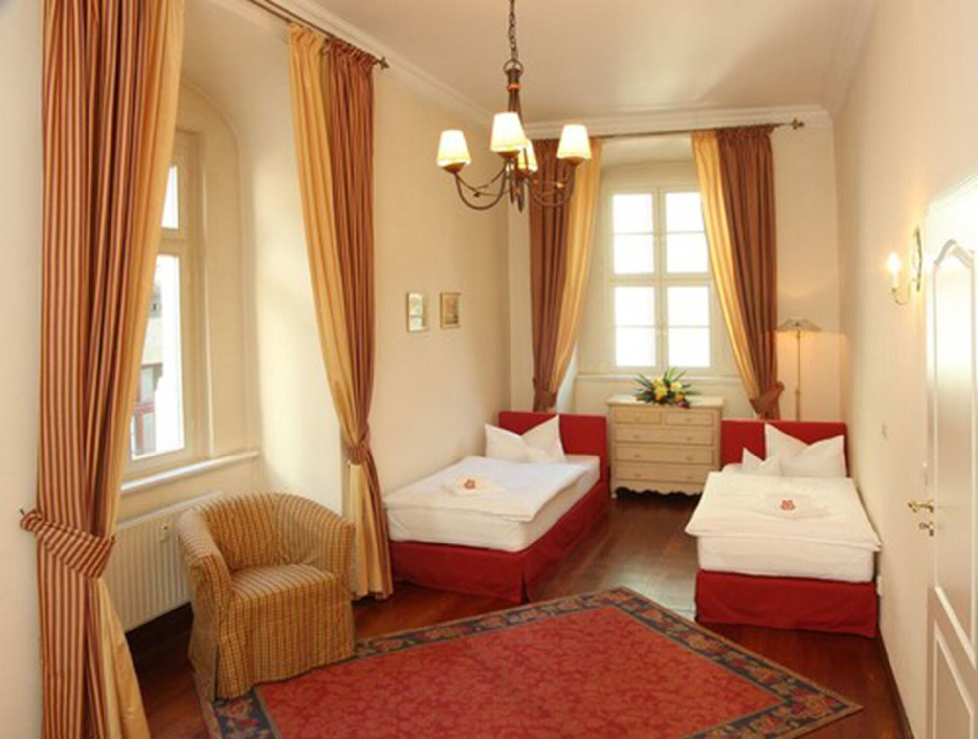 Graf Von Mansfeld by null