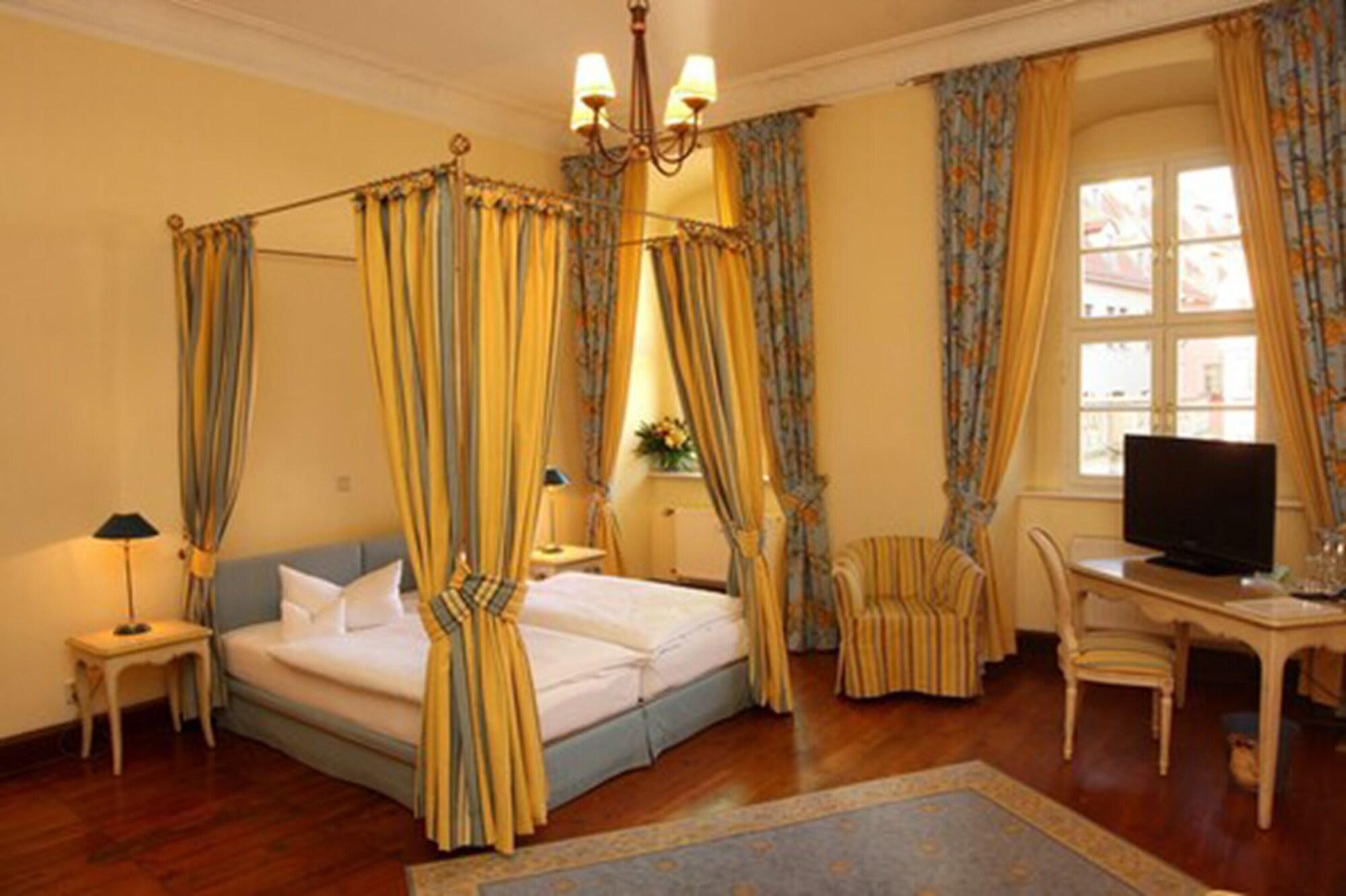 Graf Von Mansfeld by null