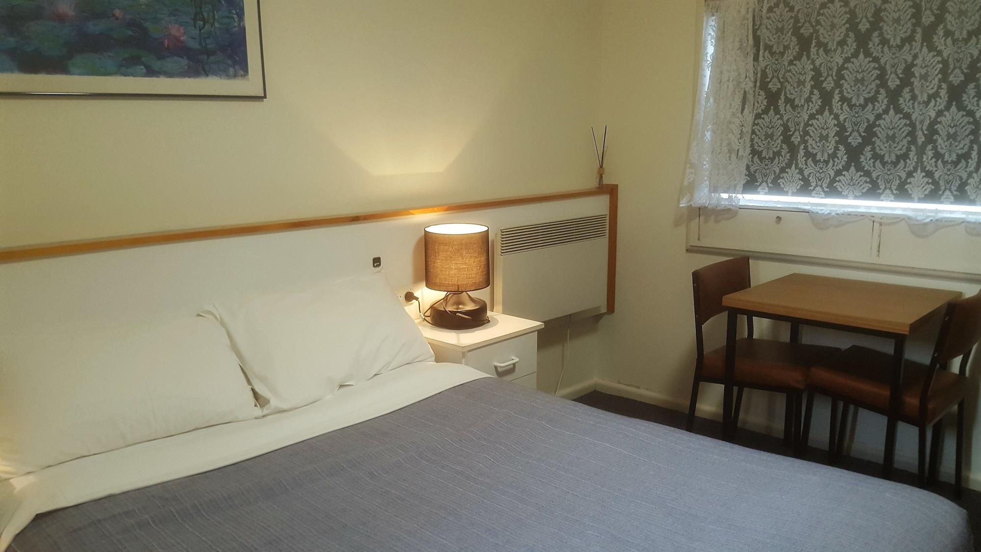 Clunes Motel