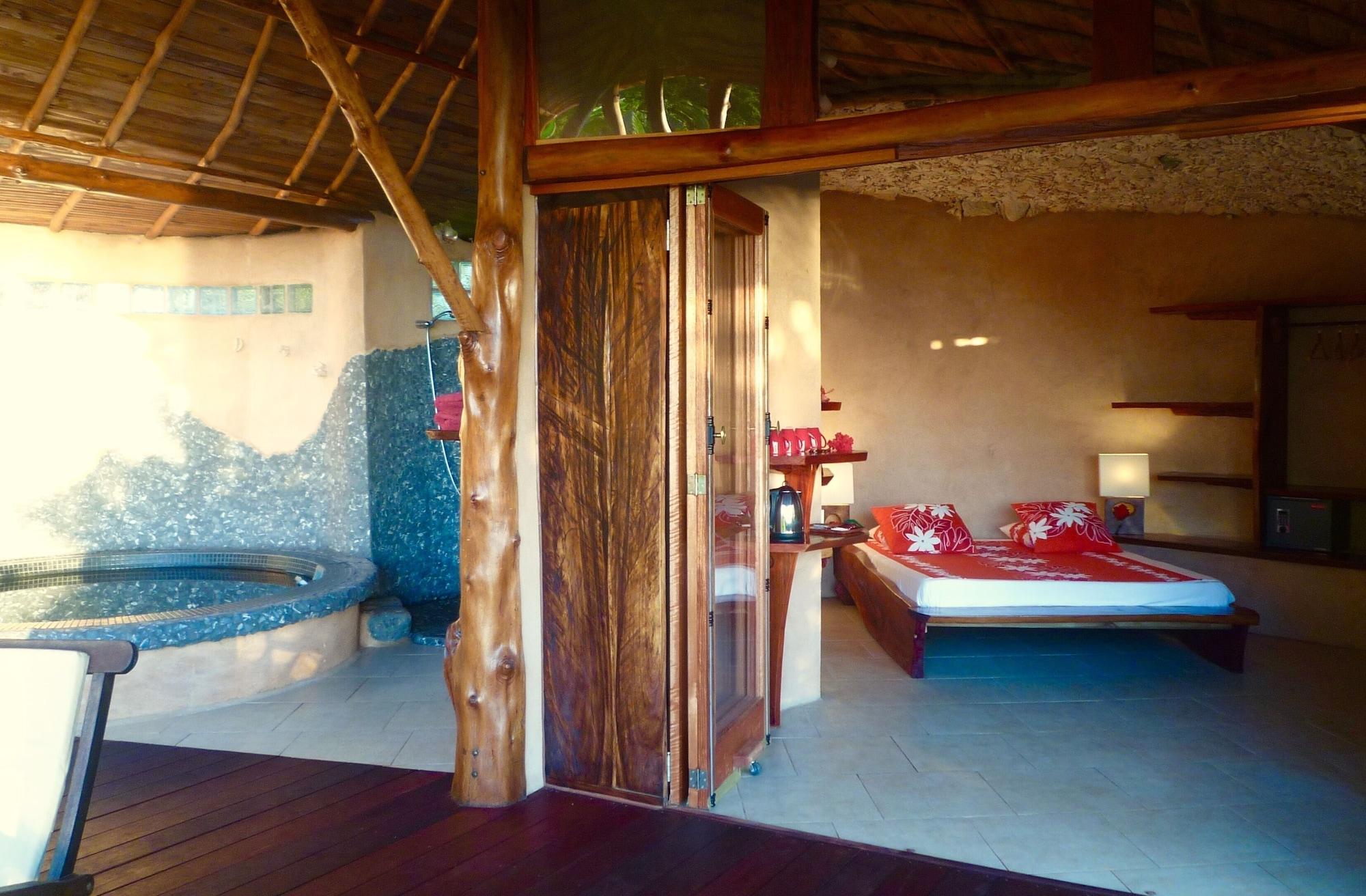 Vanira Lodge by null