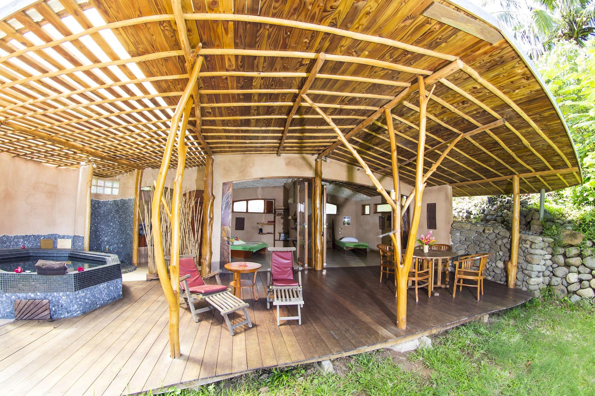 Vanira Lodge by null