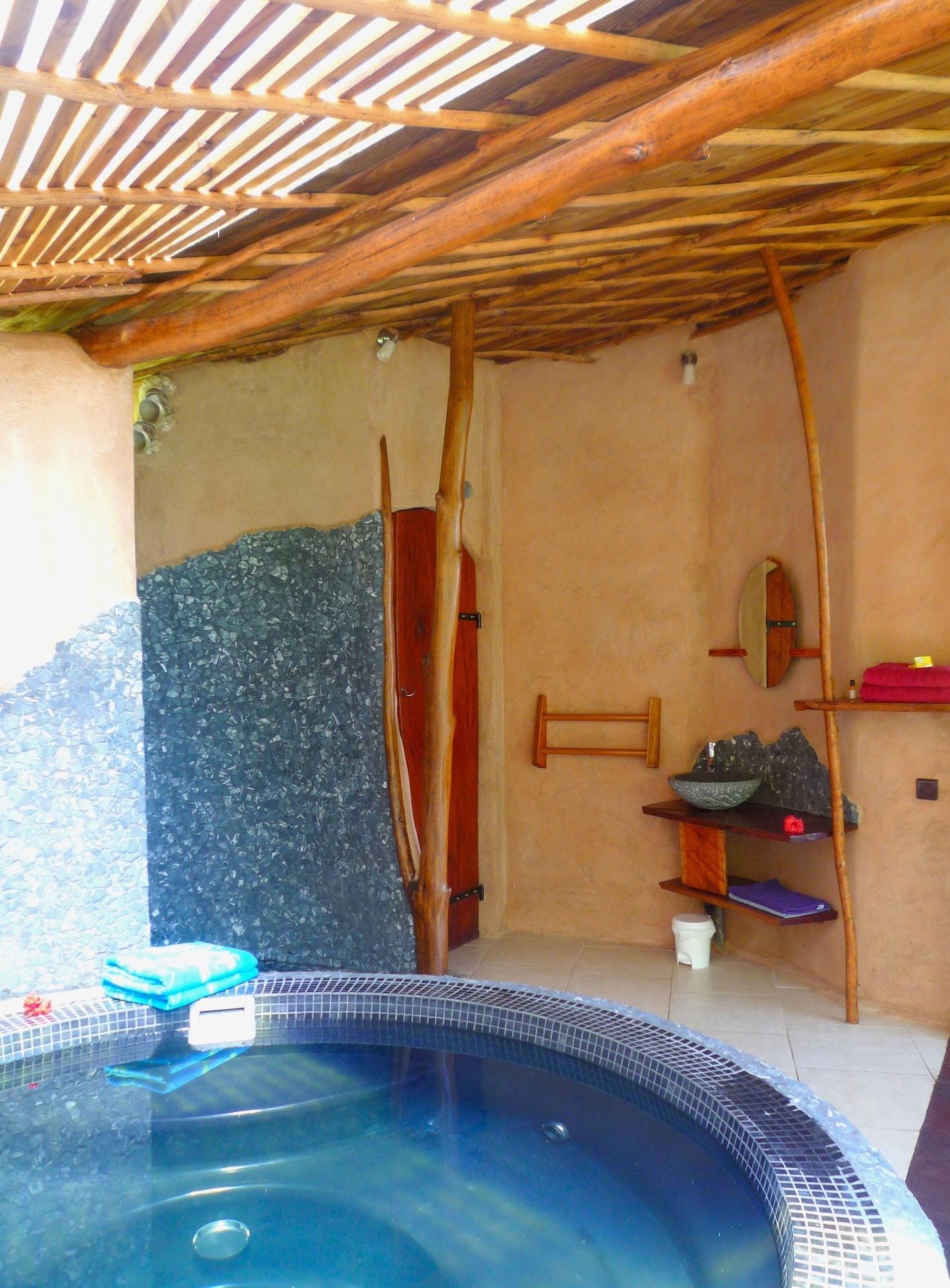 Vanira Lodge by null