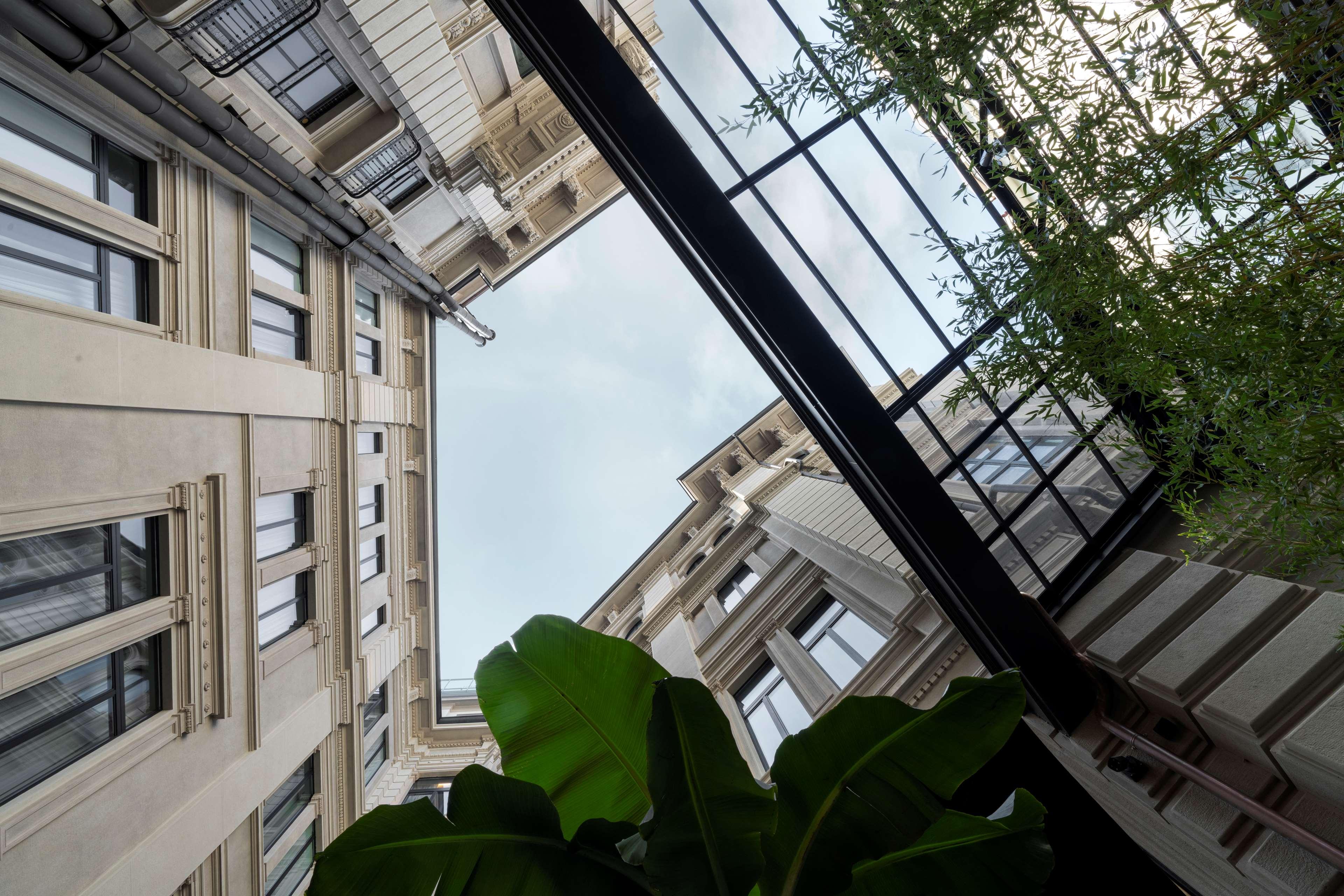 Radisson Collection Palazzo Touring Club Milan - photo