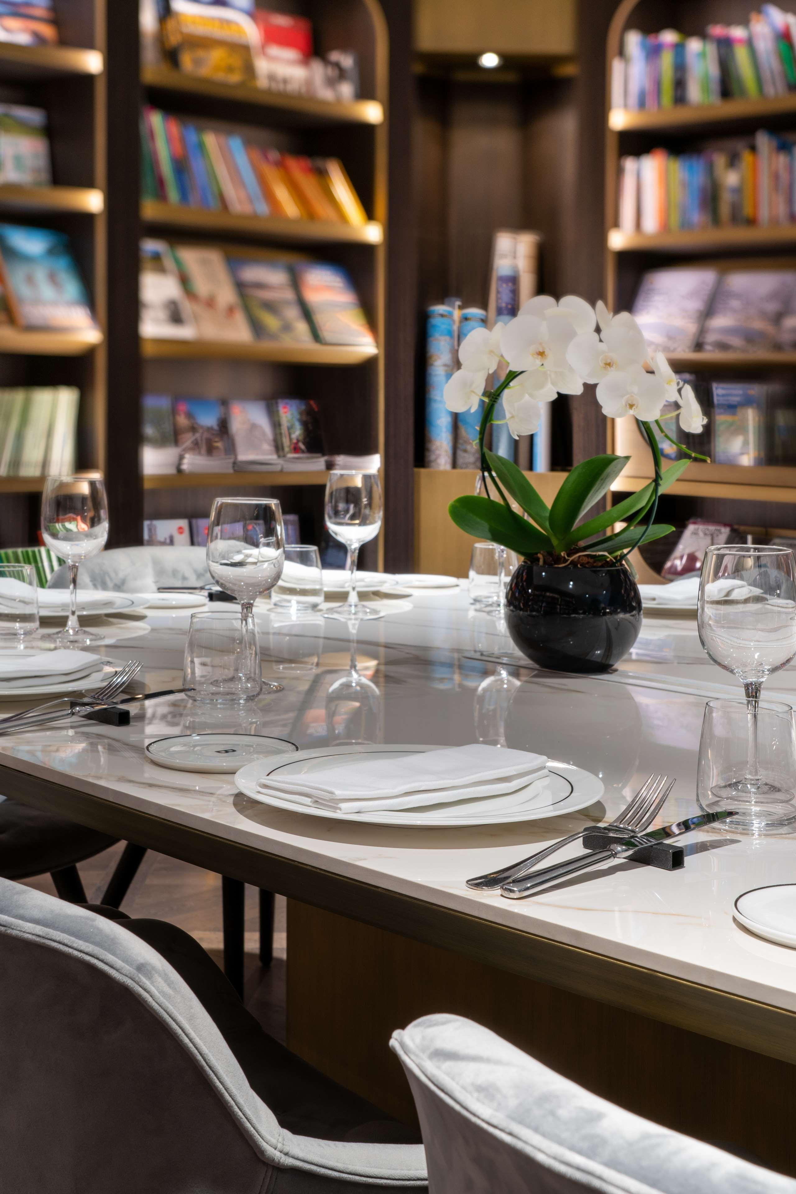 Radisson Collection Palazzo Touring Club Milan - photo