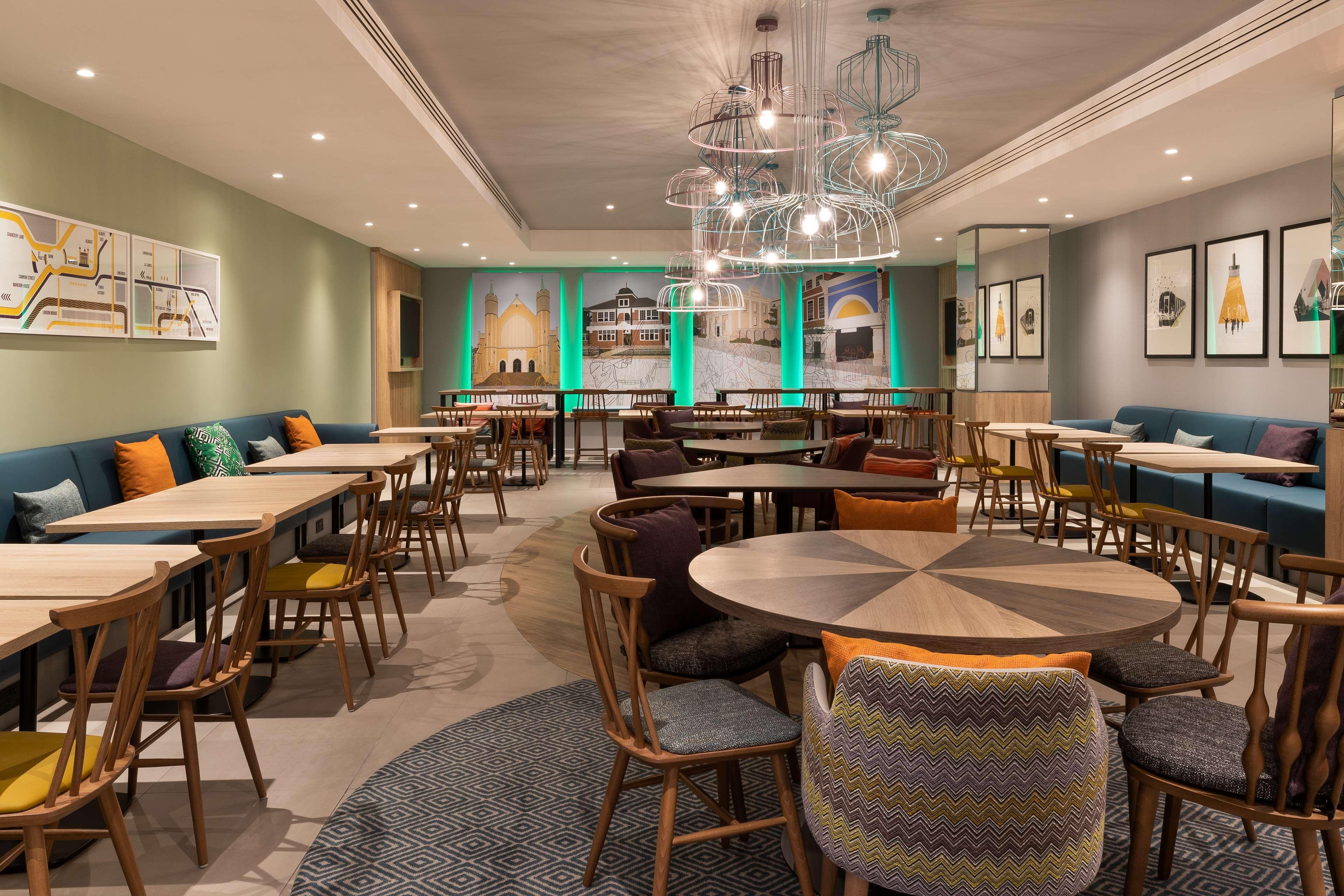 Hampton by Hilton London Ealing