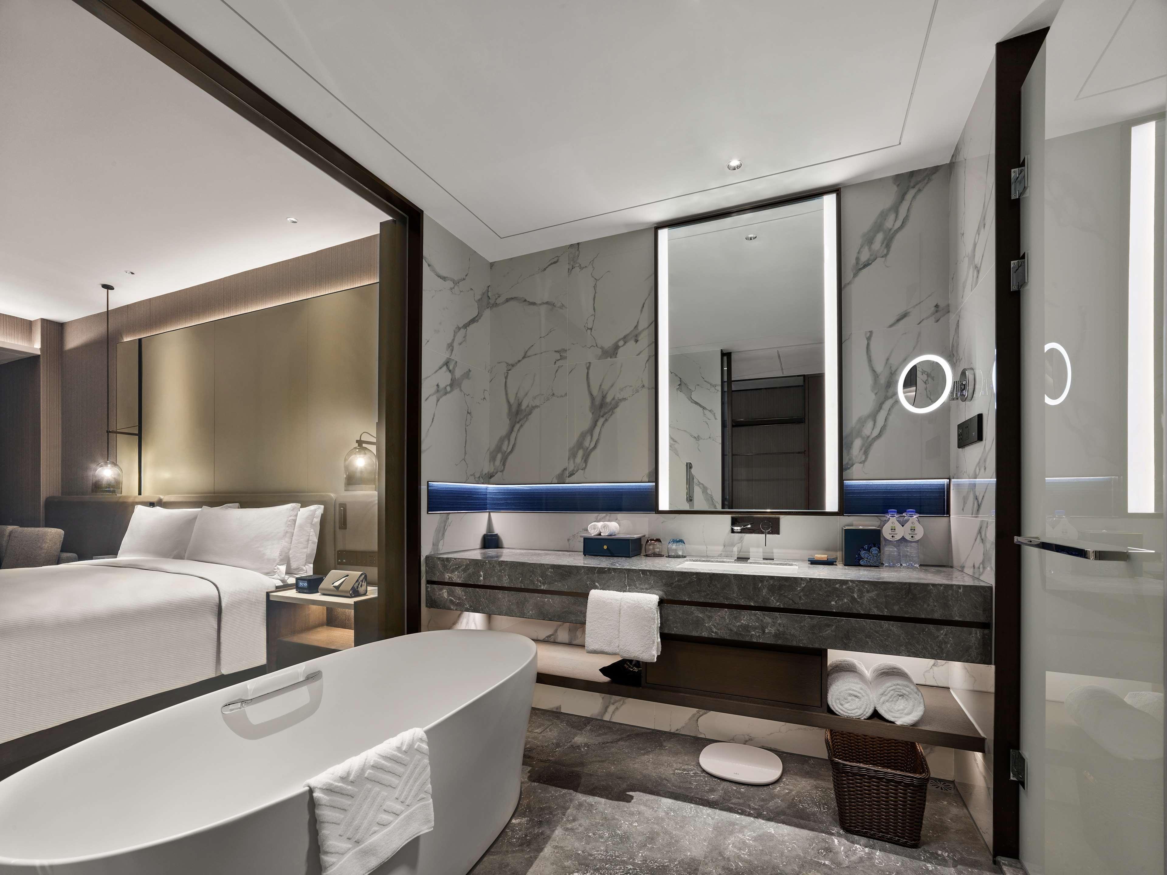 DoubleTree by Hilton Qidong, China