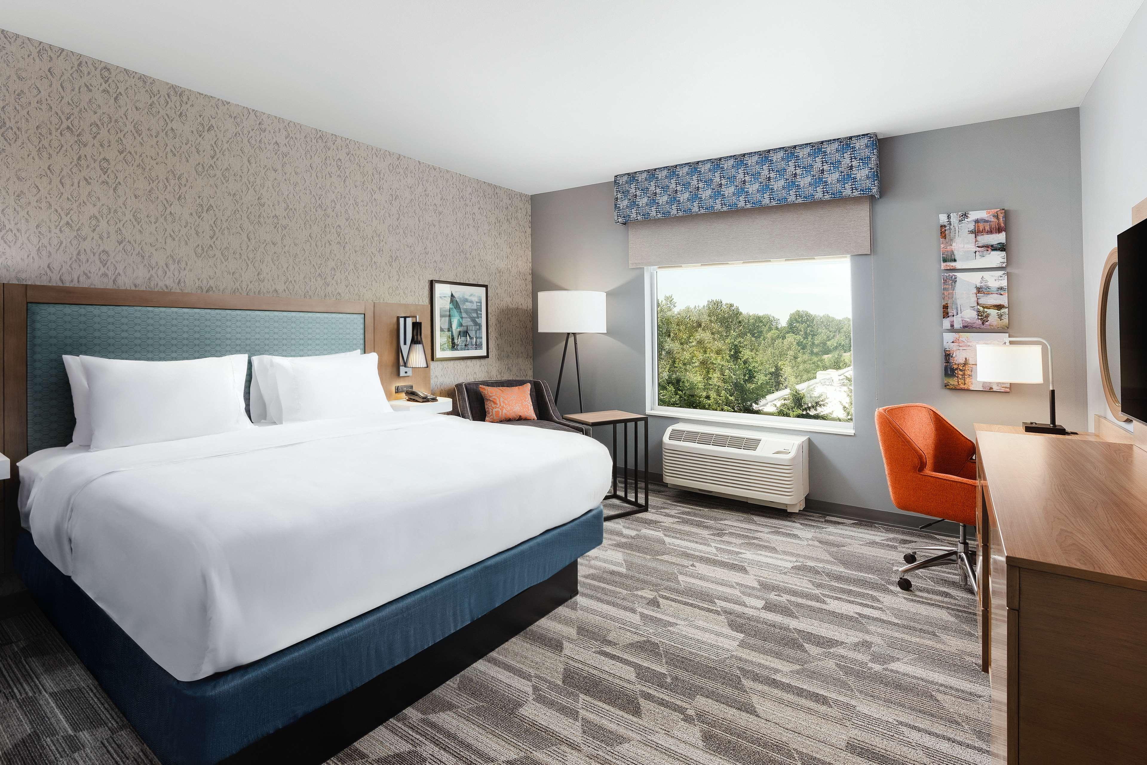 Hampton Inn By Hilton Bellingham Airport
