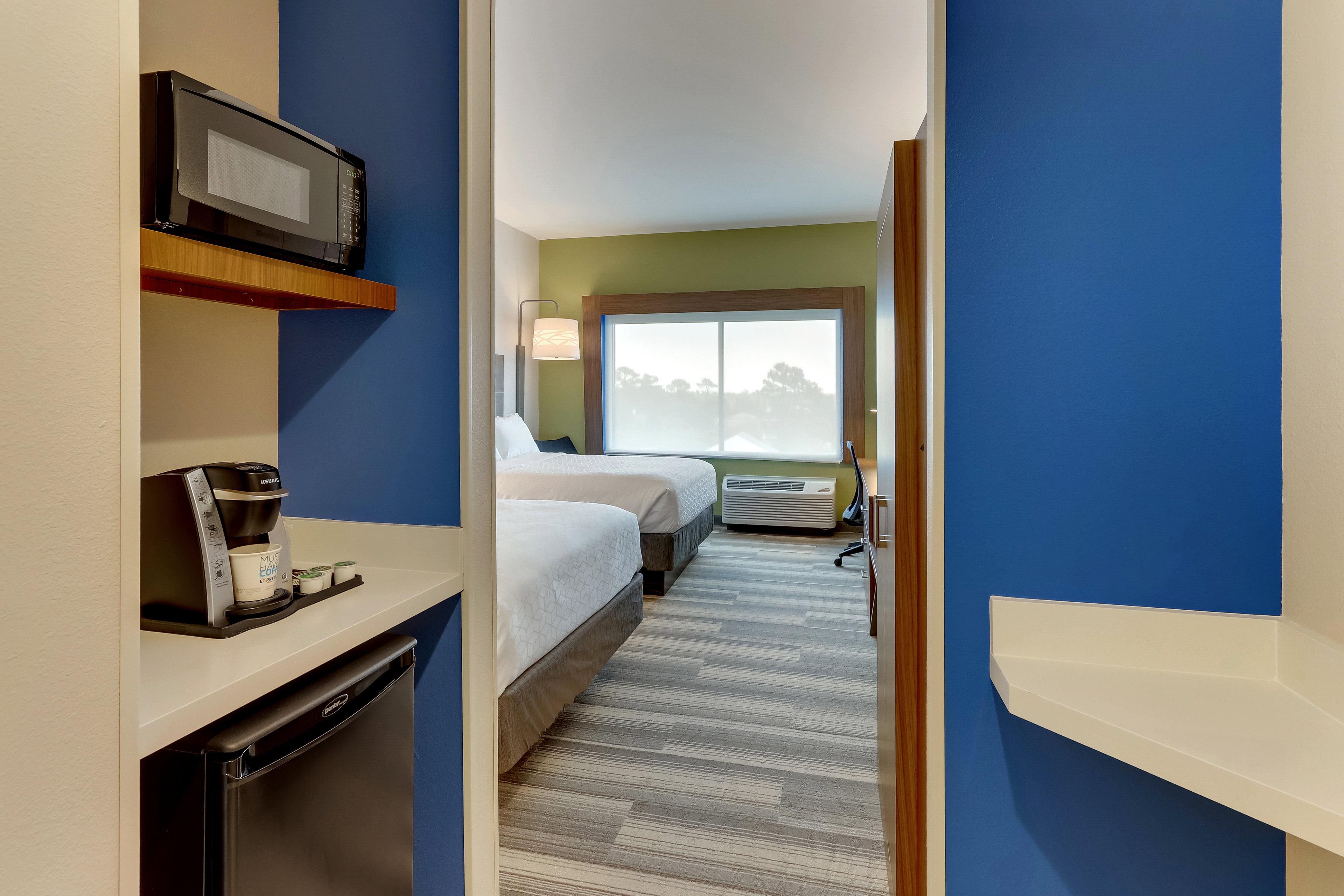 Holiday Inn Express Wilmington - Porters Neck