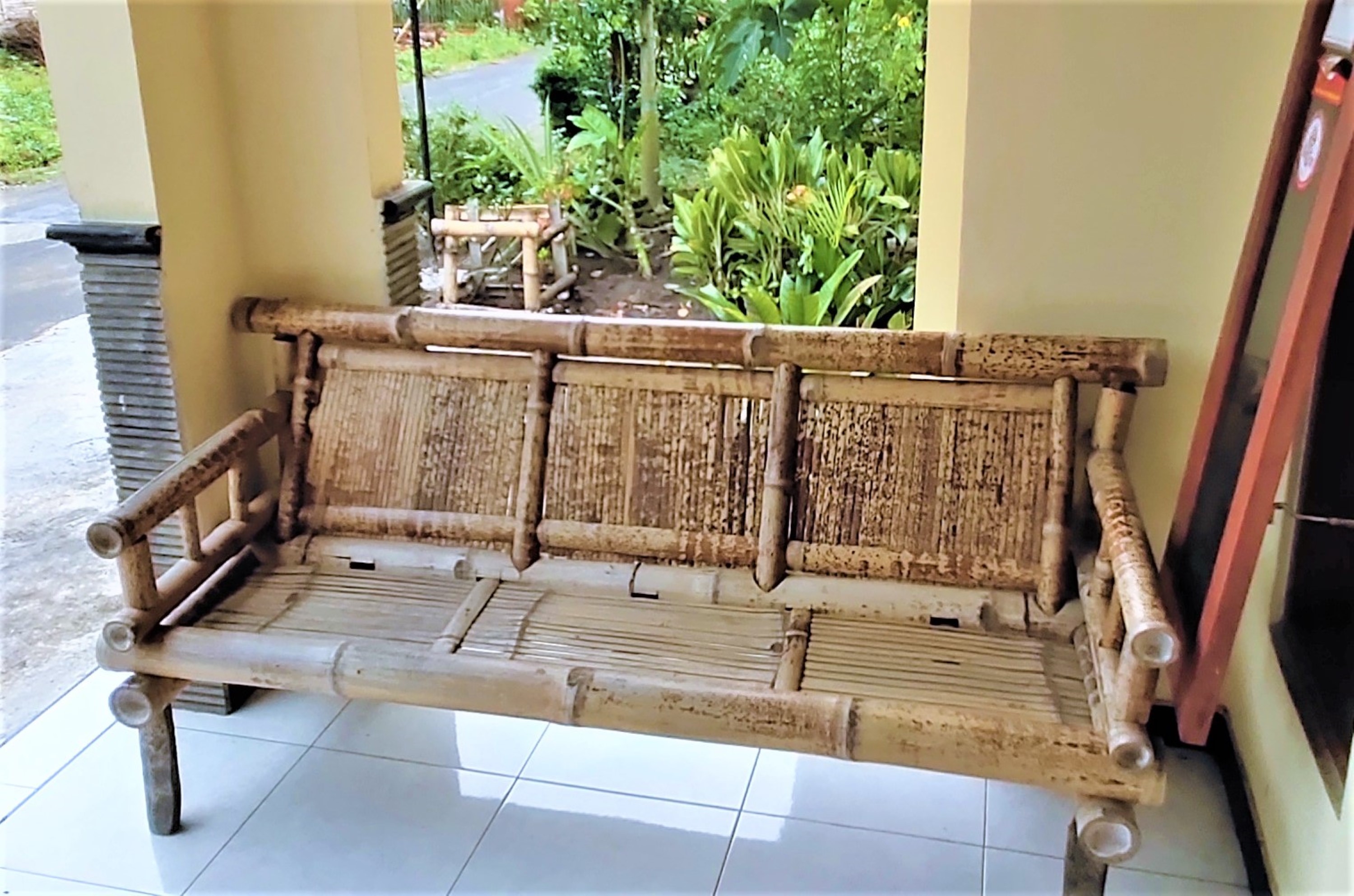 Homestay Pratiwi by ZUZU