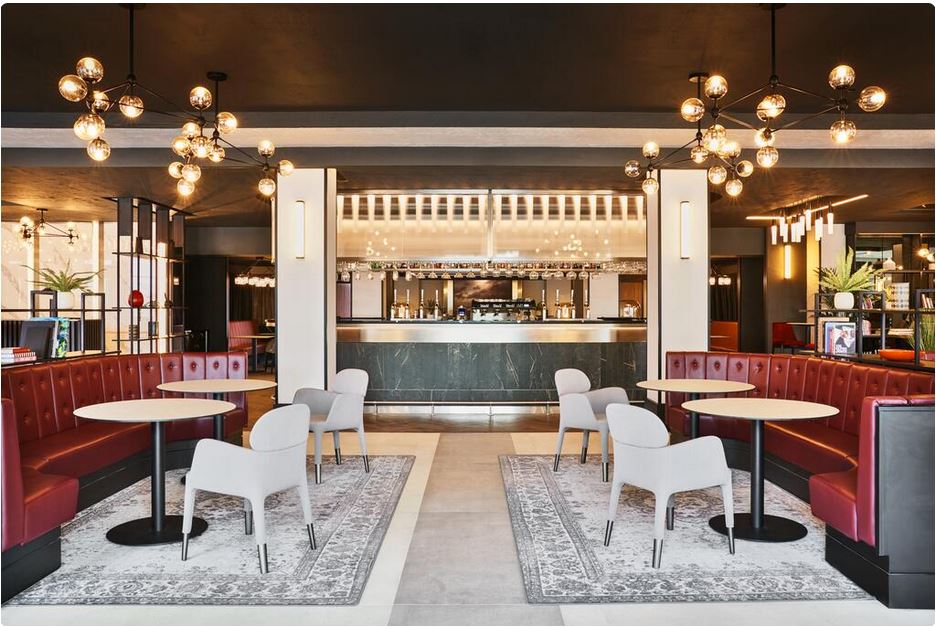 Radisson Red London Gatwick Airport