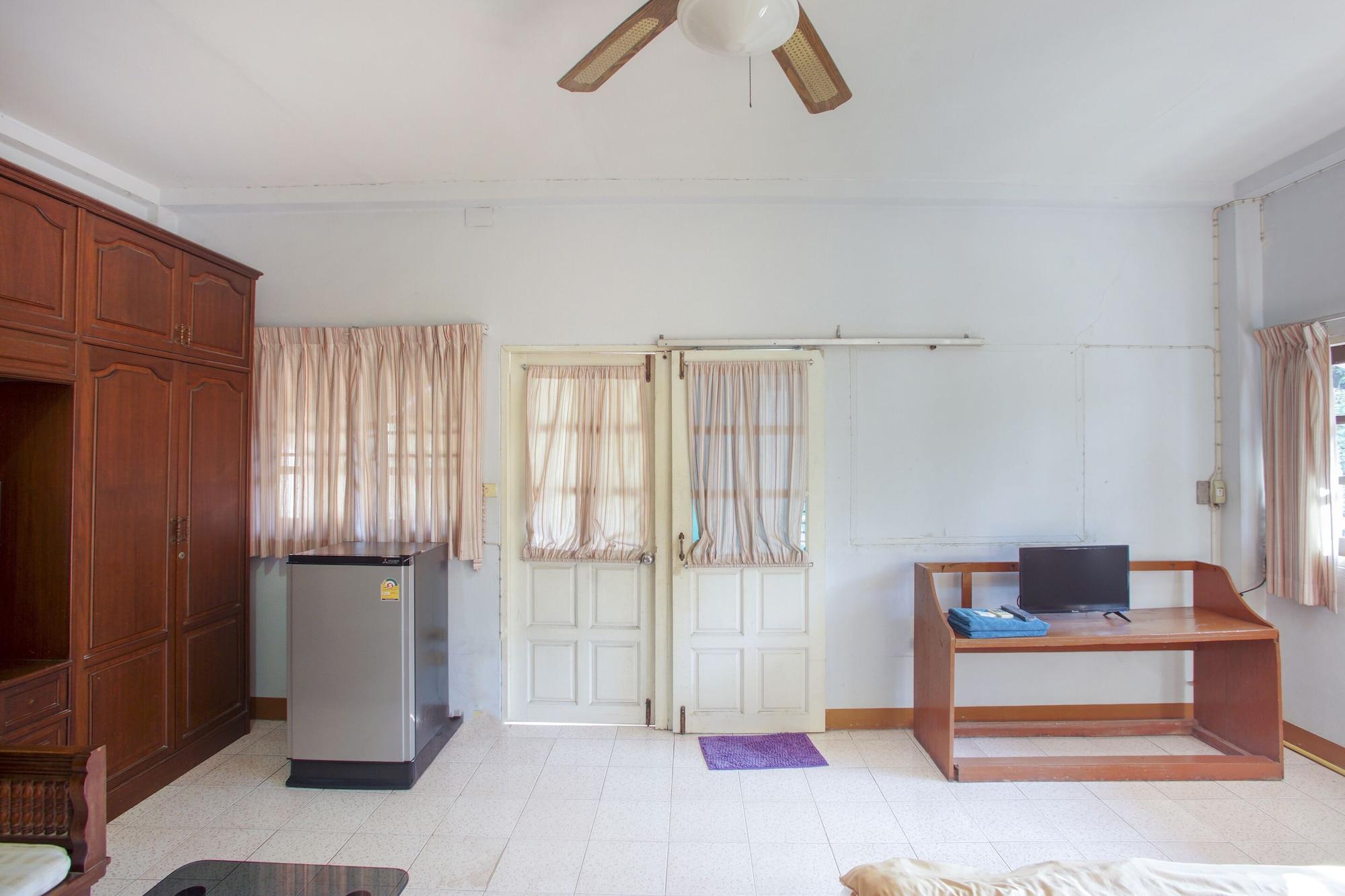 75357 Thipsiri Home