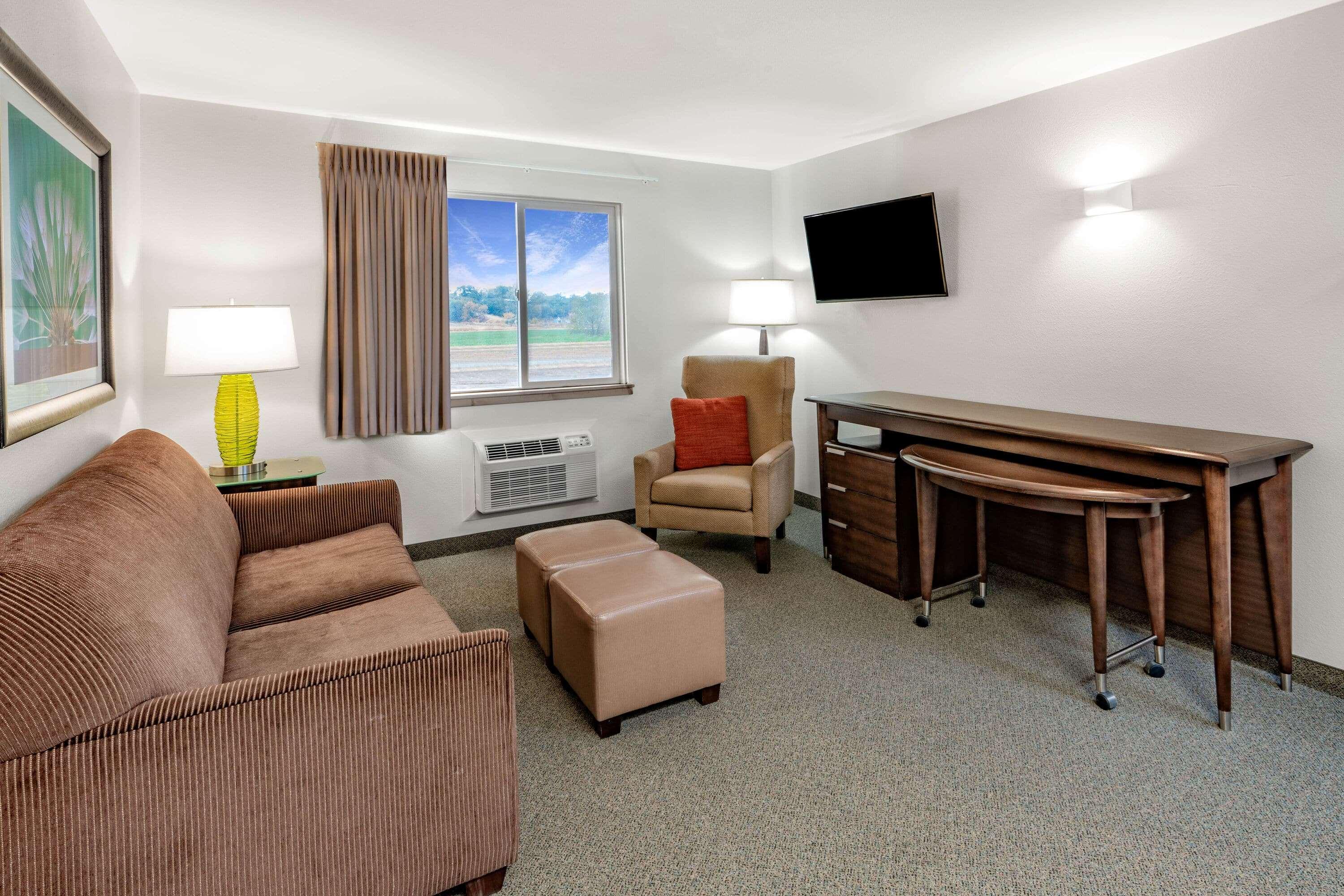 Travelodge by Wyndham Lovell/Bighorns