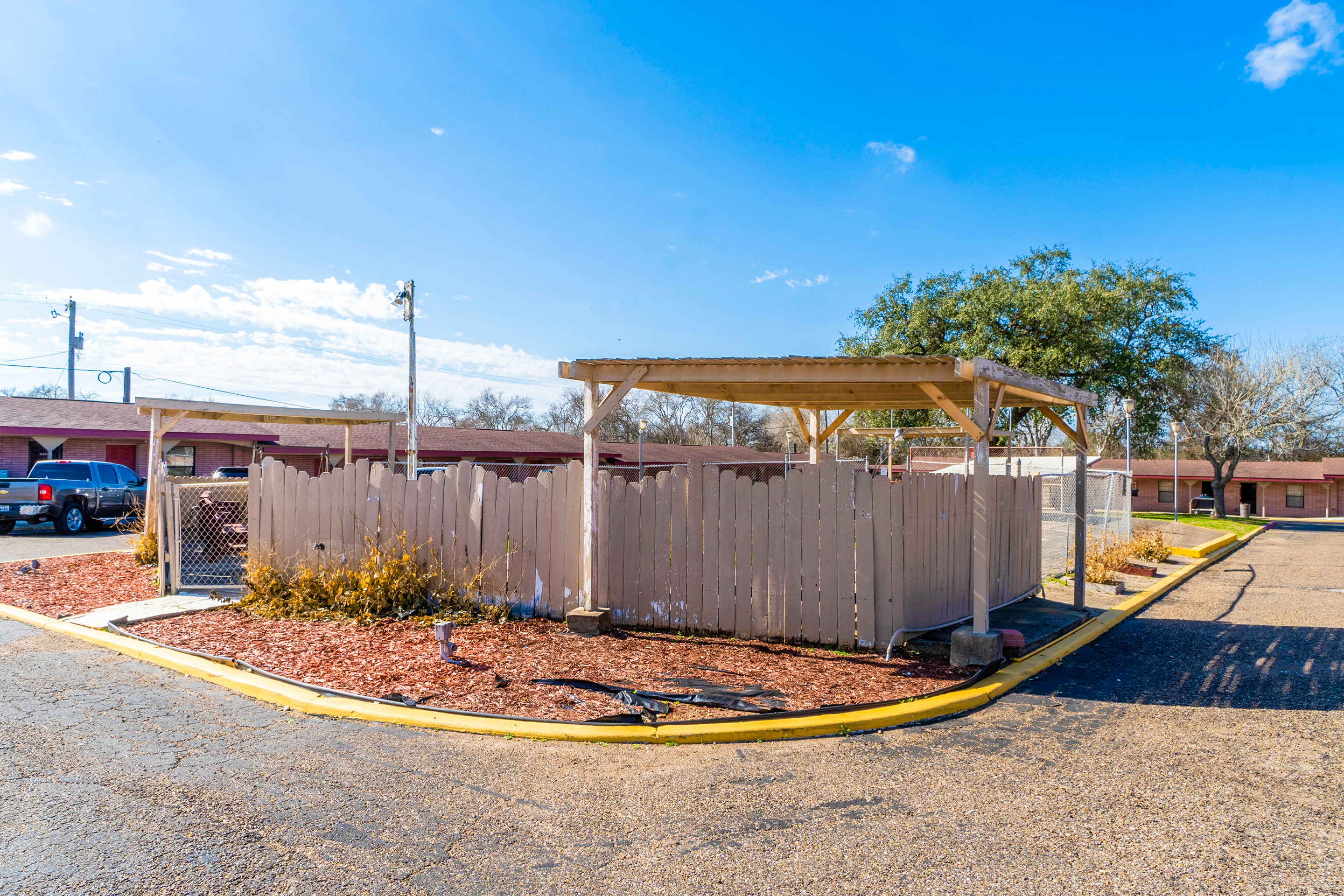 Capital O Hotel Beeville -US 181