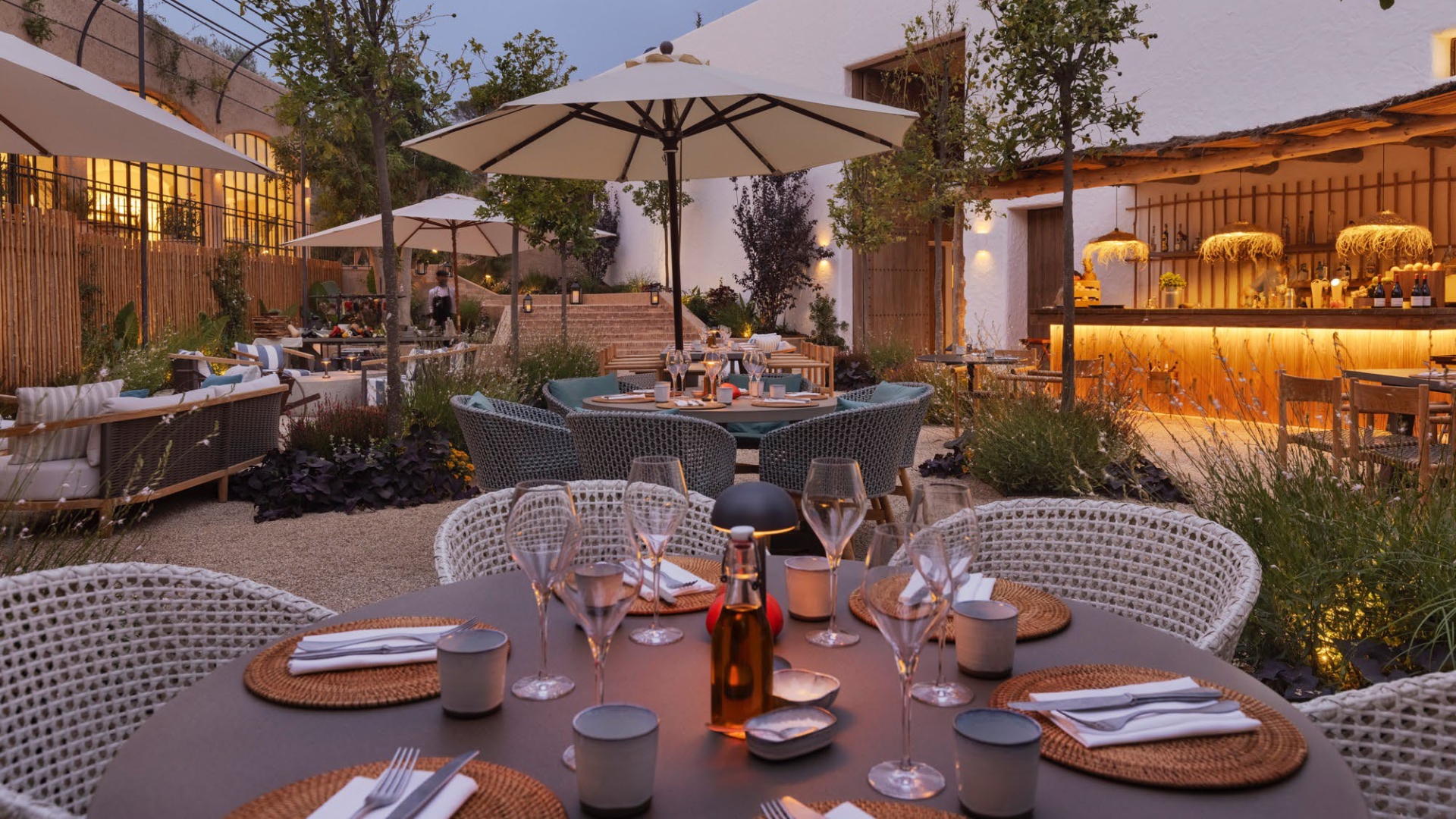 Six Senses by null