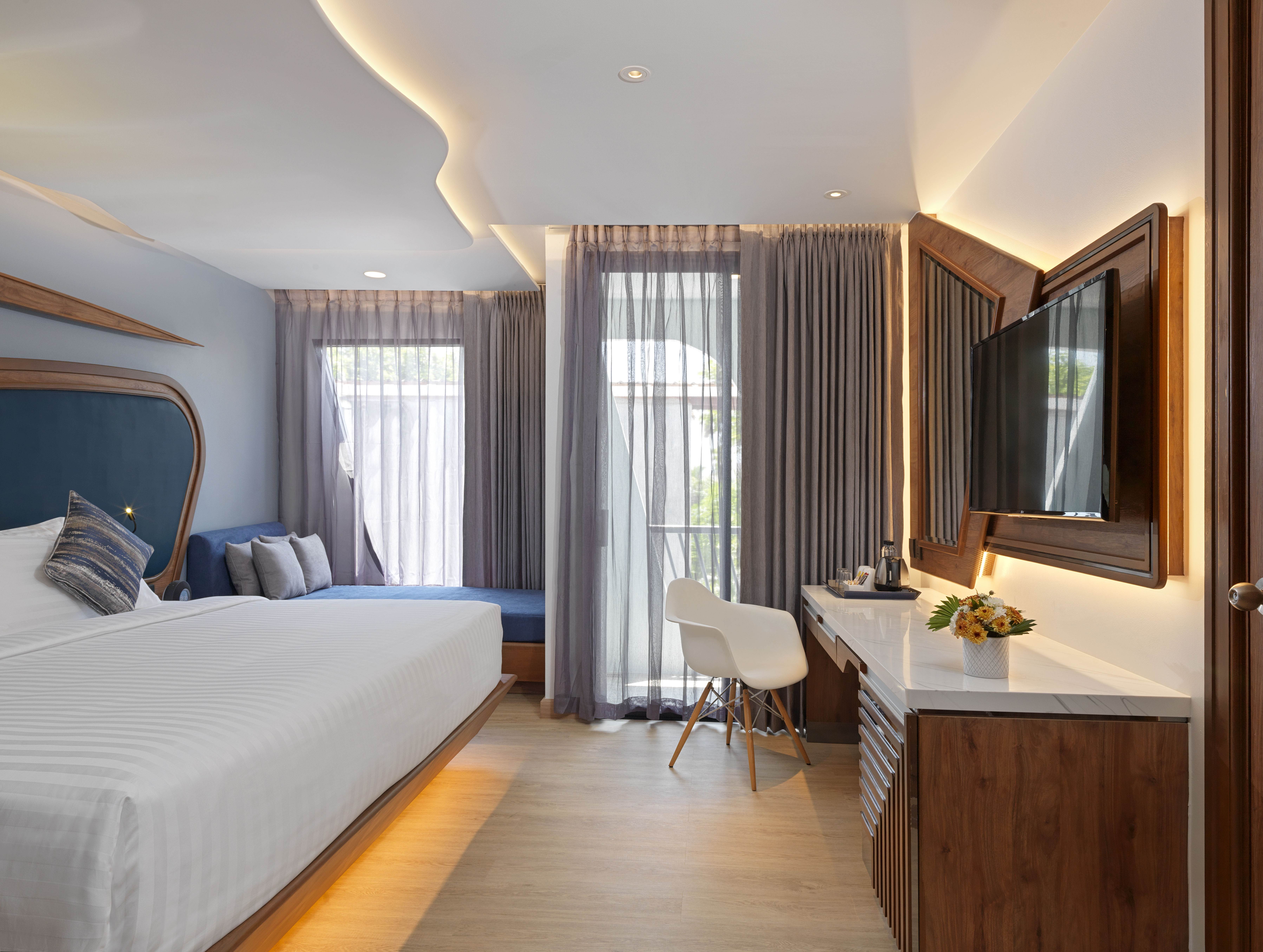 The Oceanic Sportel (SHA Extra Plus)