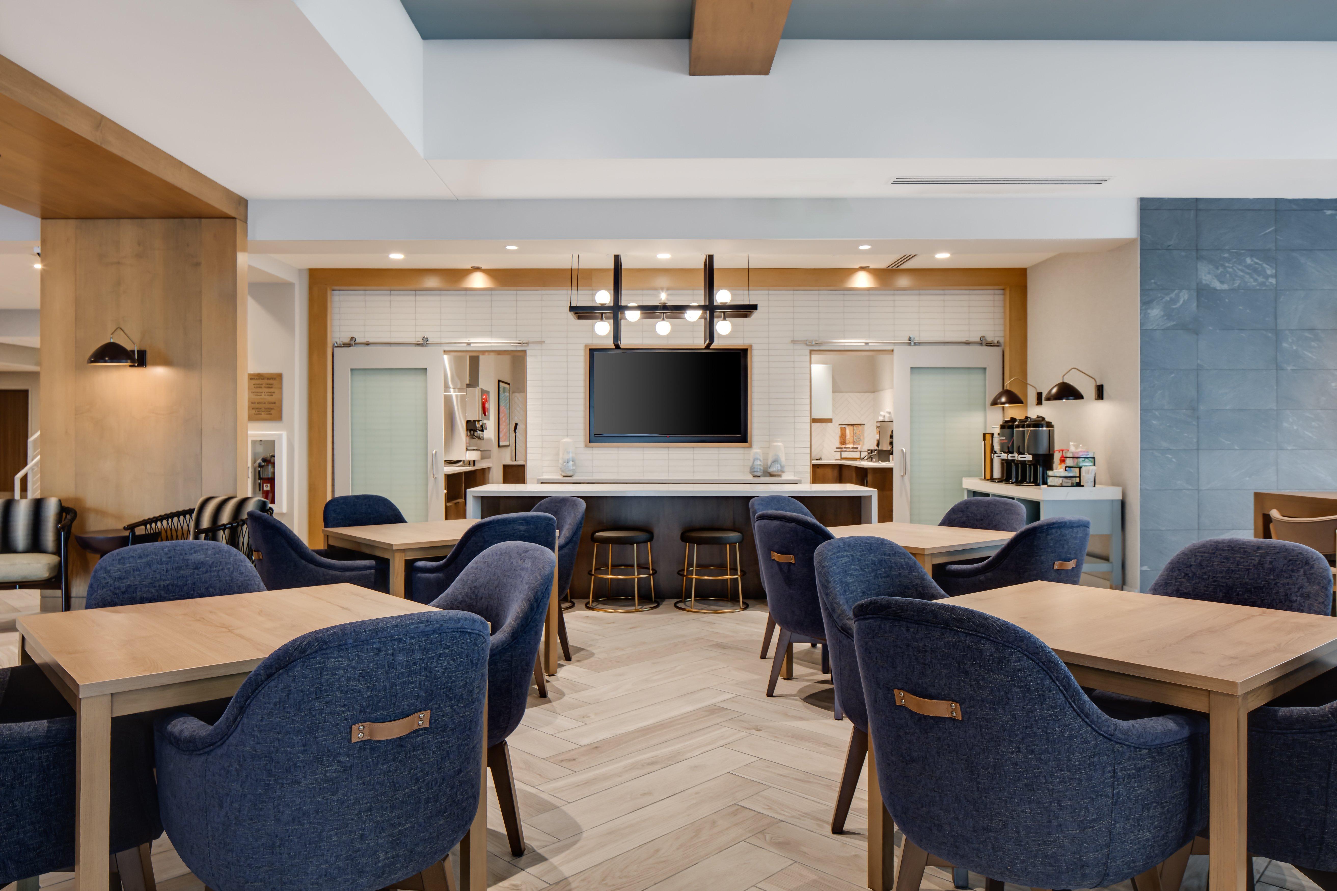 Staybridge Suites Iowa City - Coralville