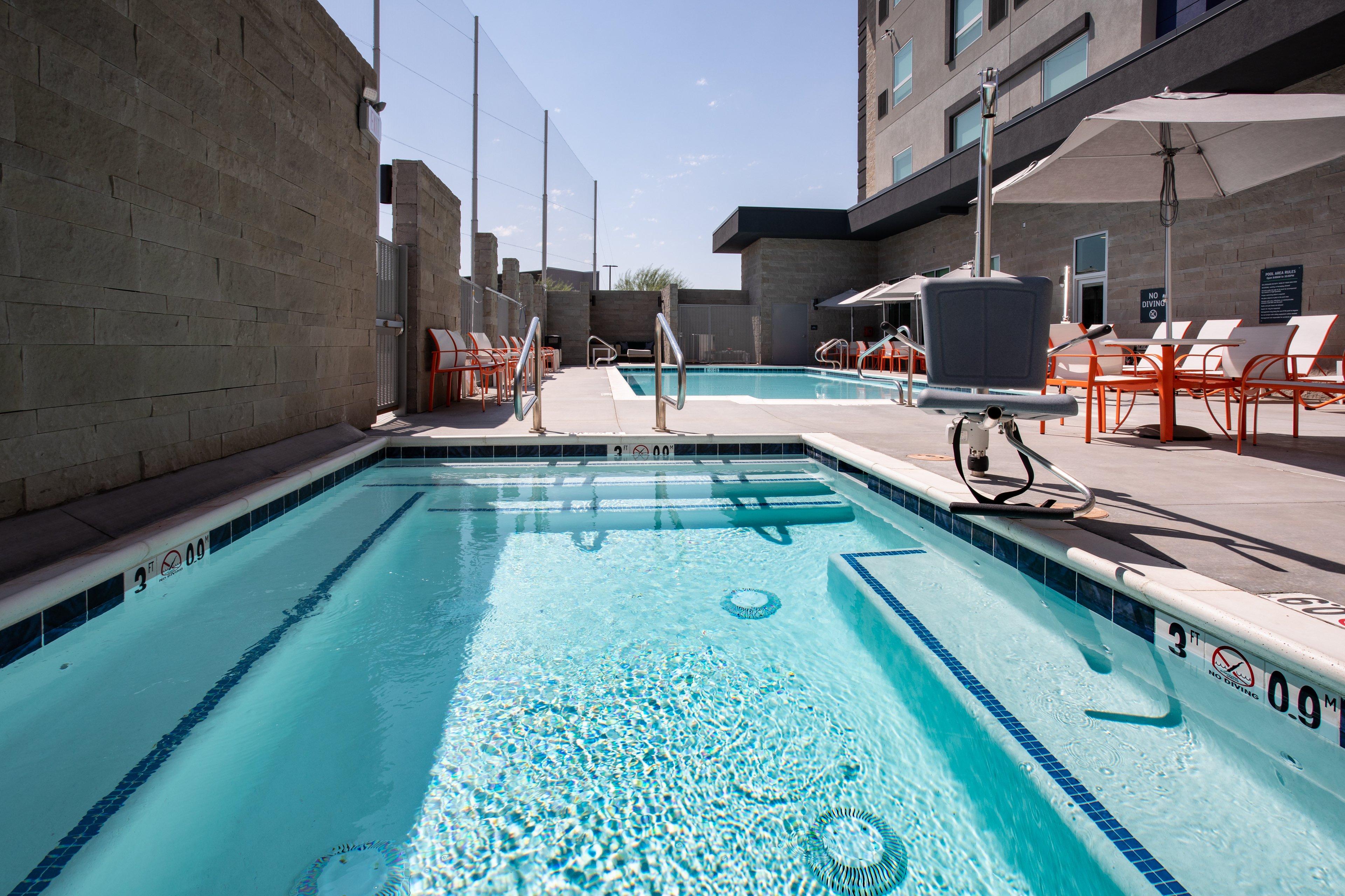 Holiday Inn Glendale - Stadium & Ent Dist