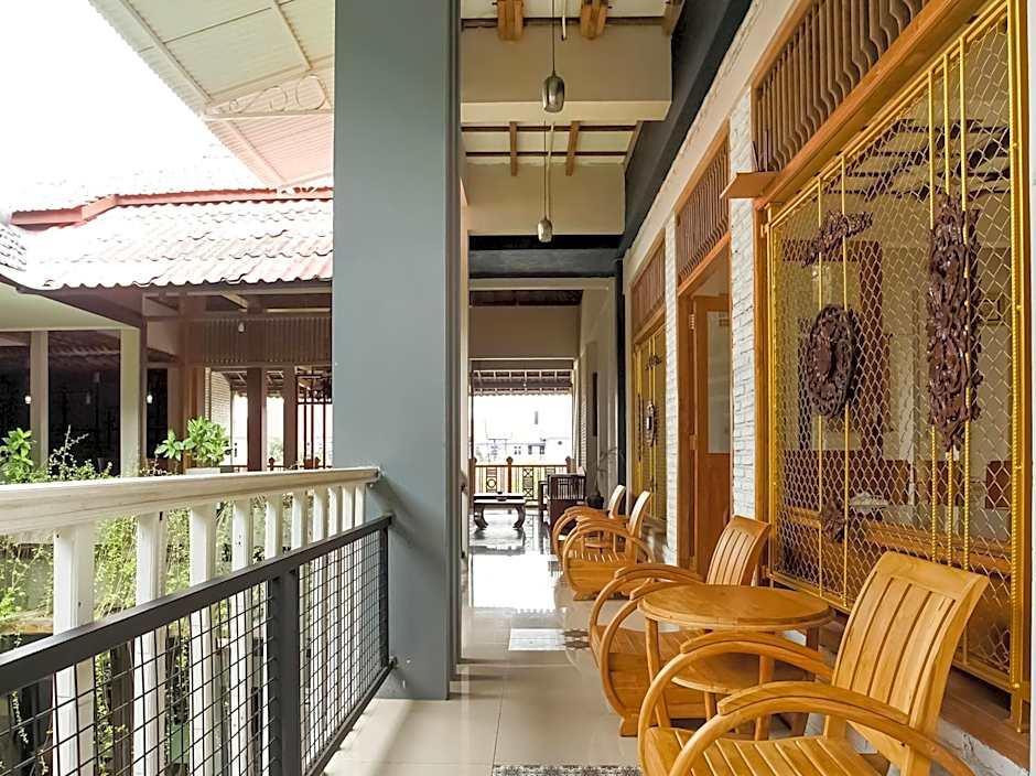 90182 Blok O International Guest House