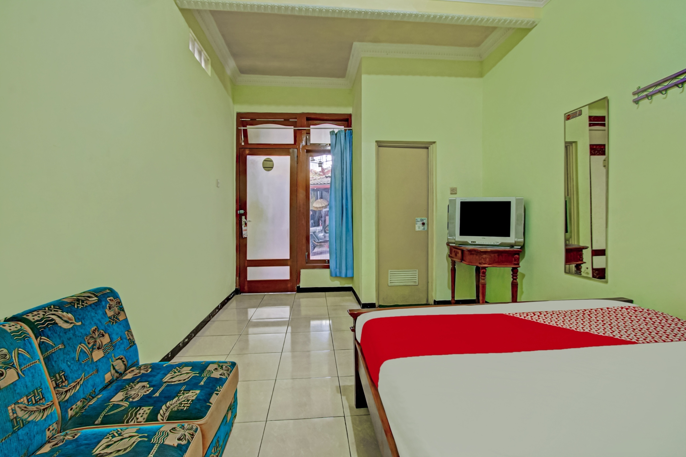 OYO 90031 Villa Papada