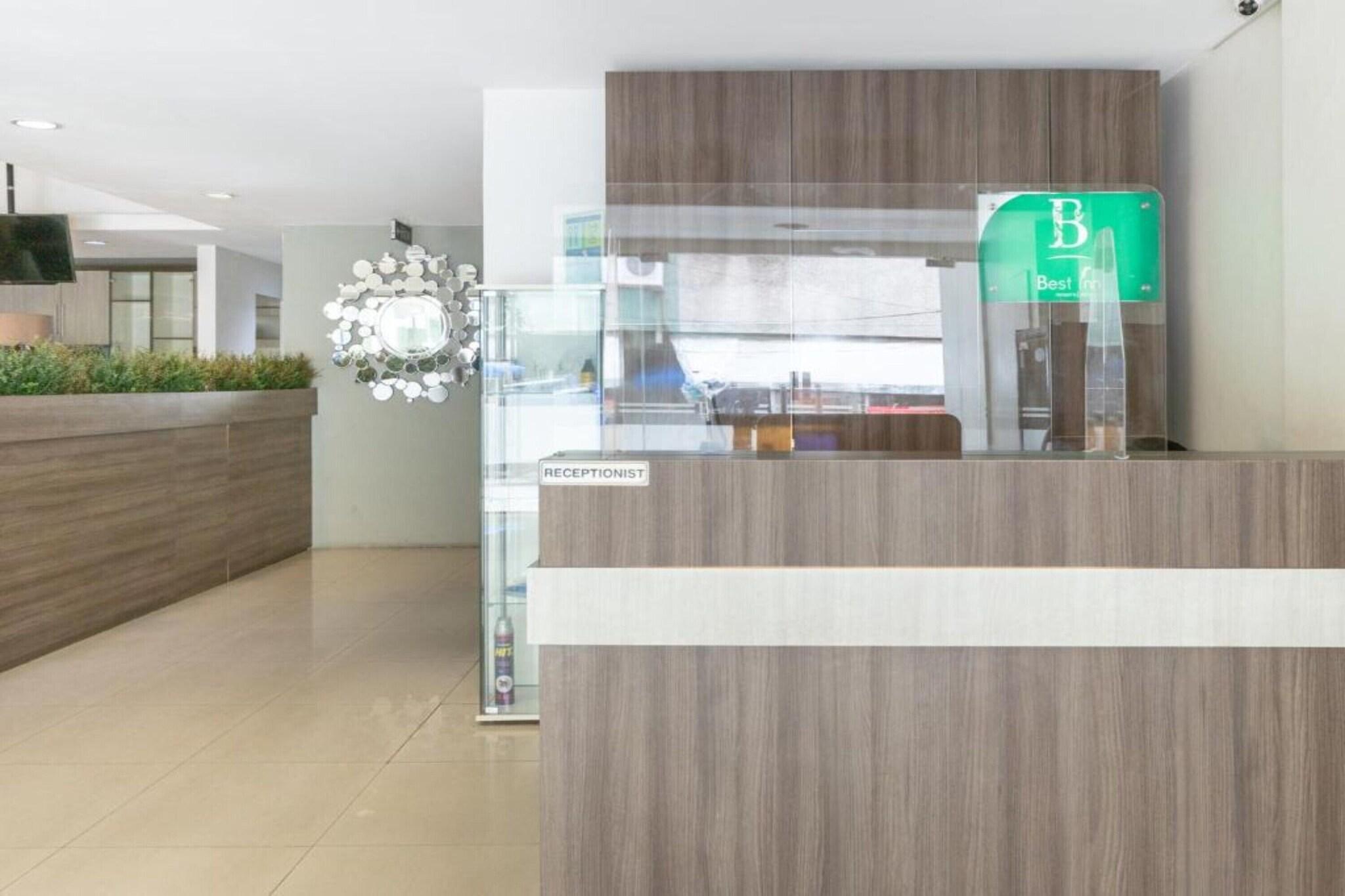3811 Best Inn Hotel