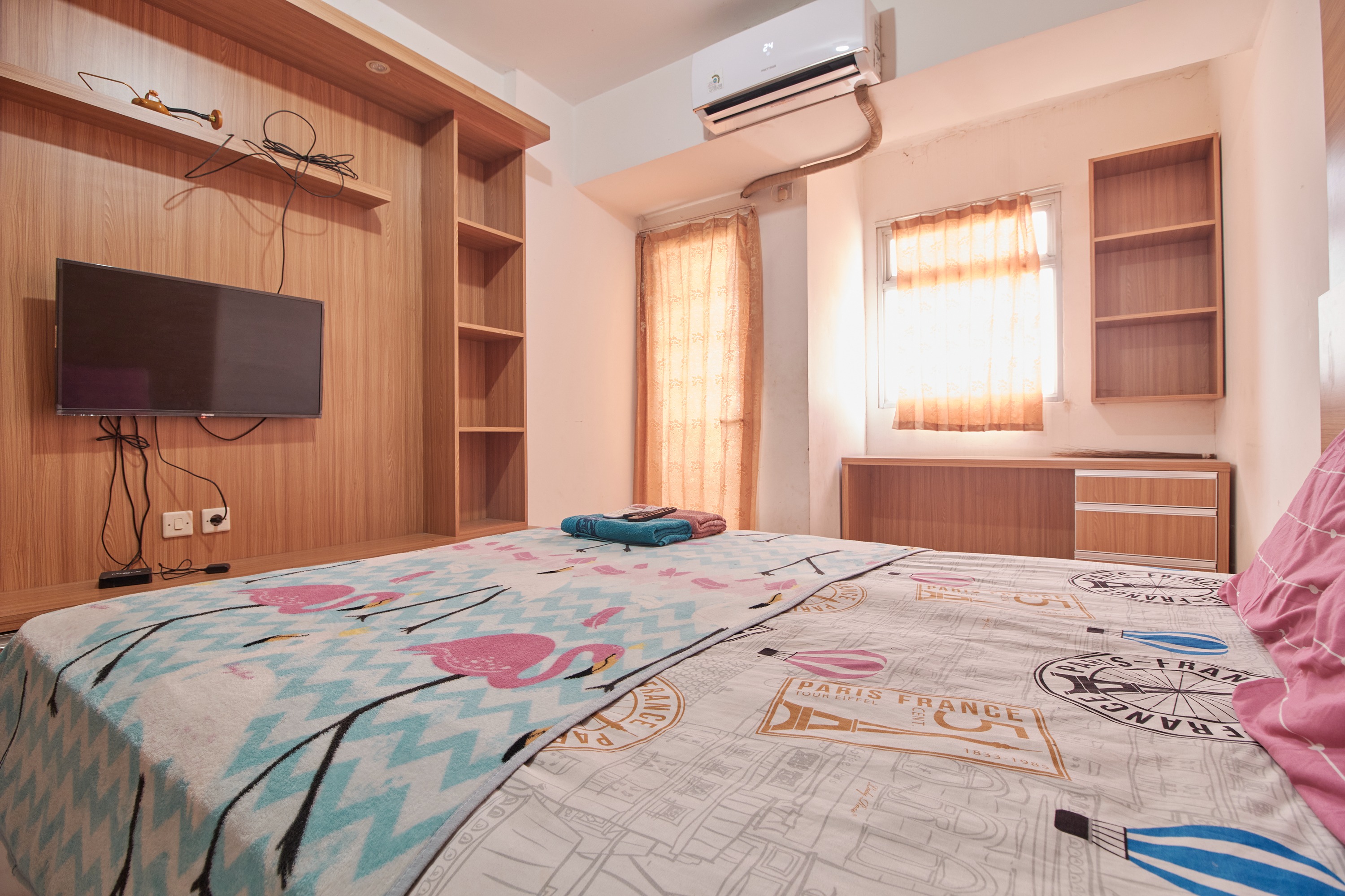 Room Rendi @ Gunung Putri Square by ZUZU