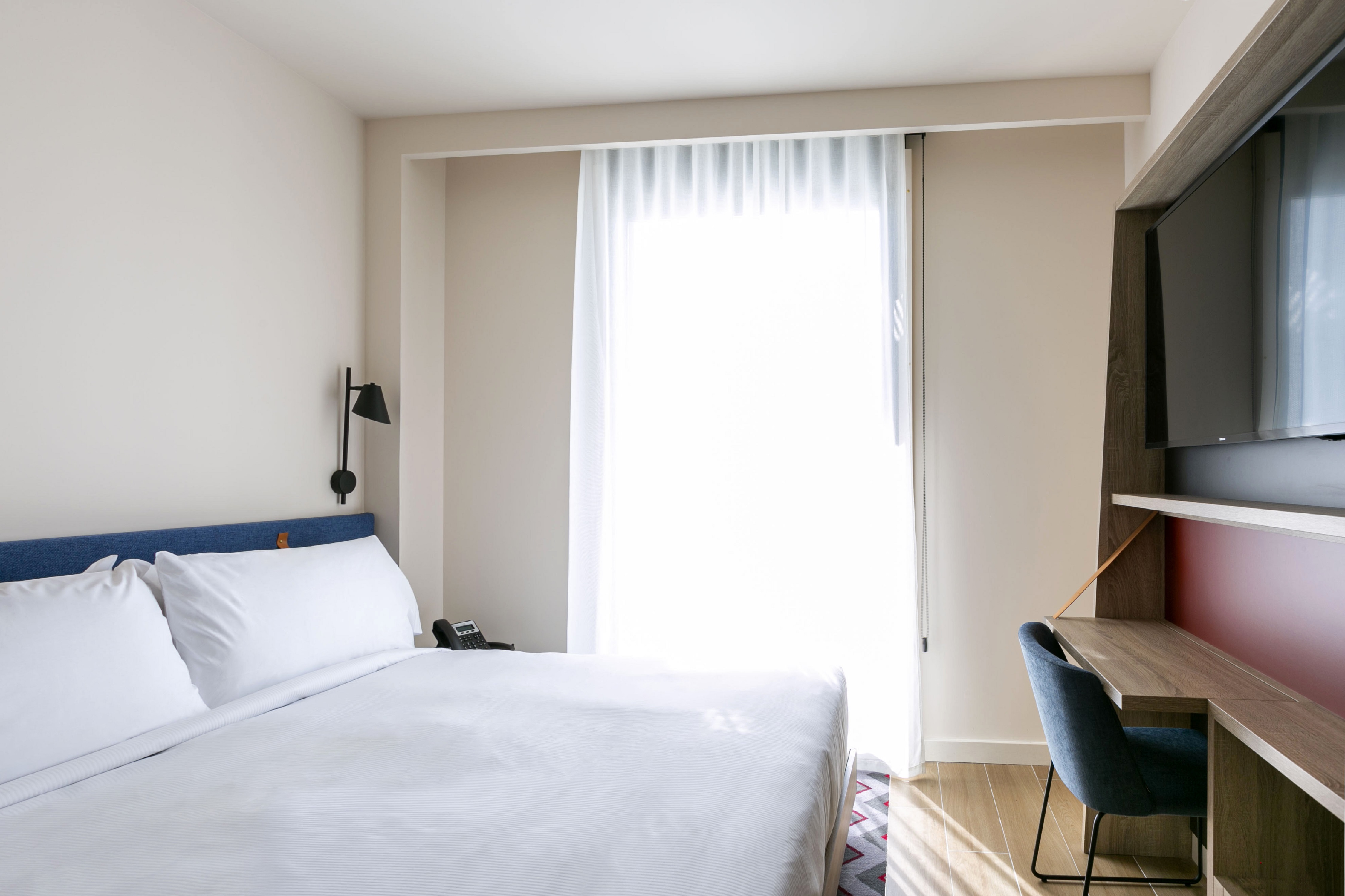 Imagem da galeria de Hampton By Hilton Barcelona Fira Gran Via